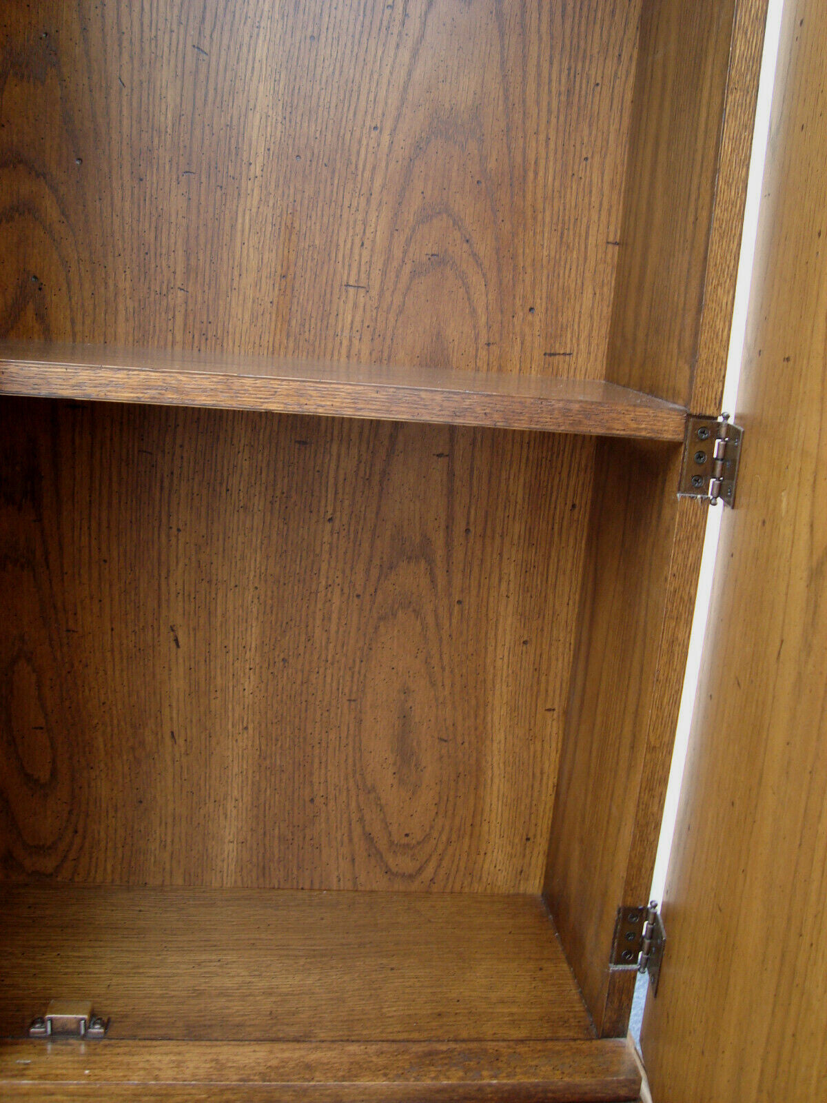 61765  Oak THOMASVILLE 2 Pc  Secretary Desk w/ Bookcase Top