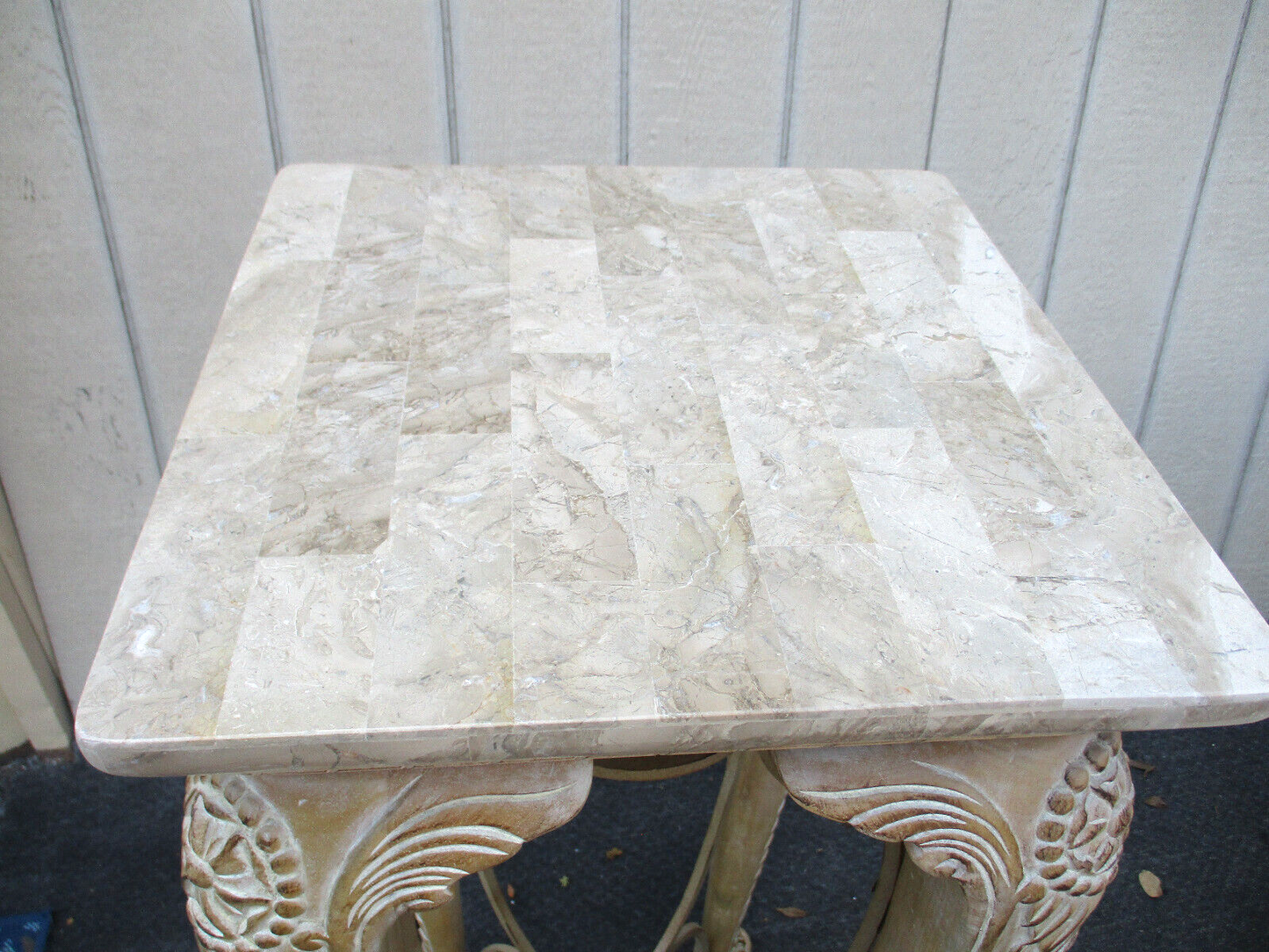 63516    Modern Plant Pedestal with Original Factory Finsh