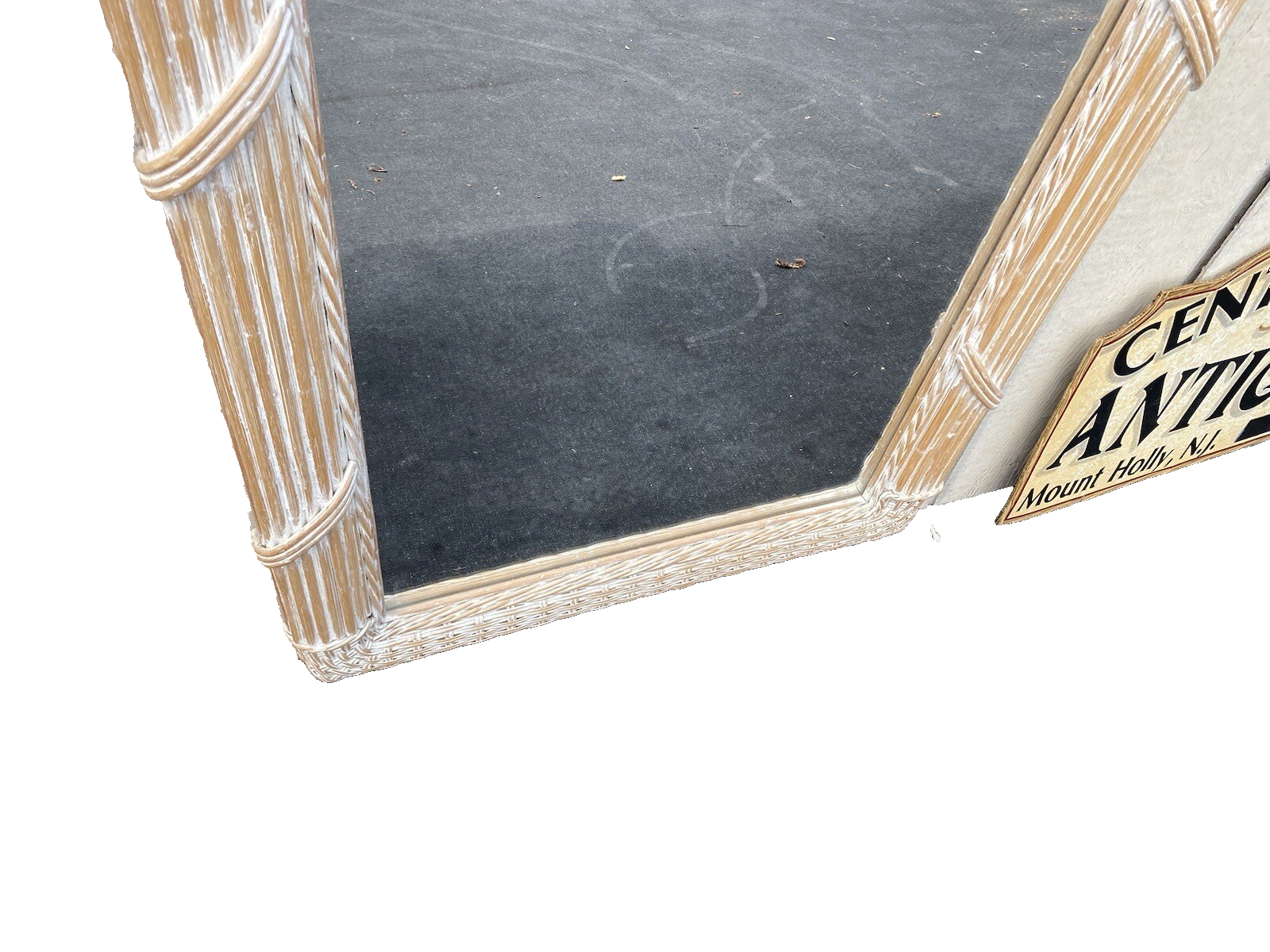 64674 Wicker Decorator Accent Mirror