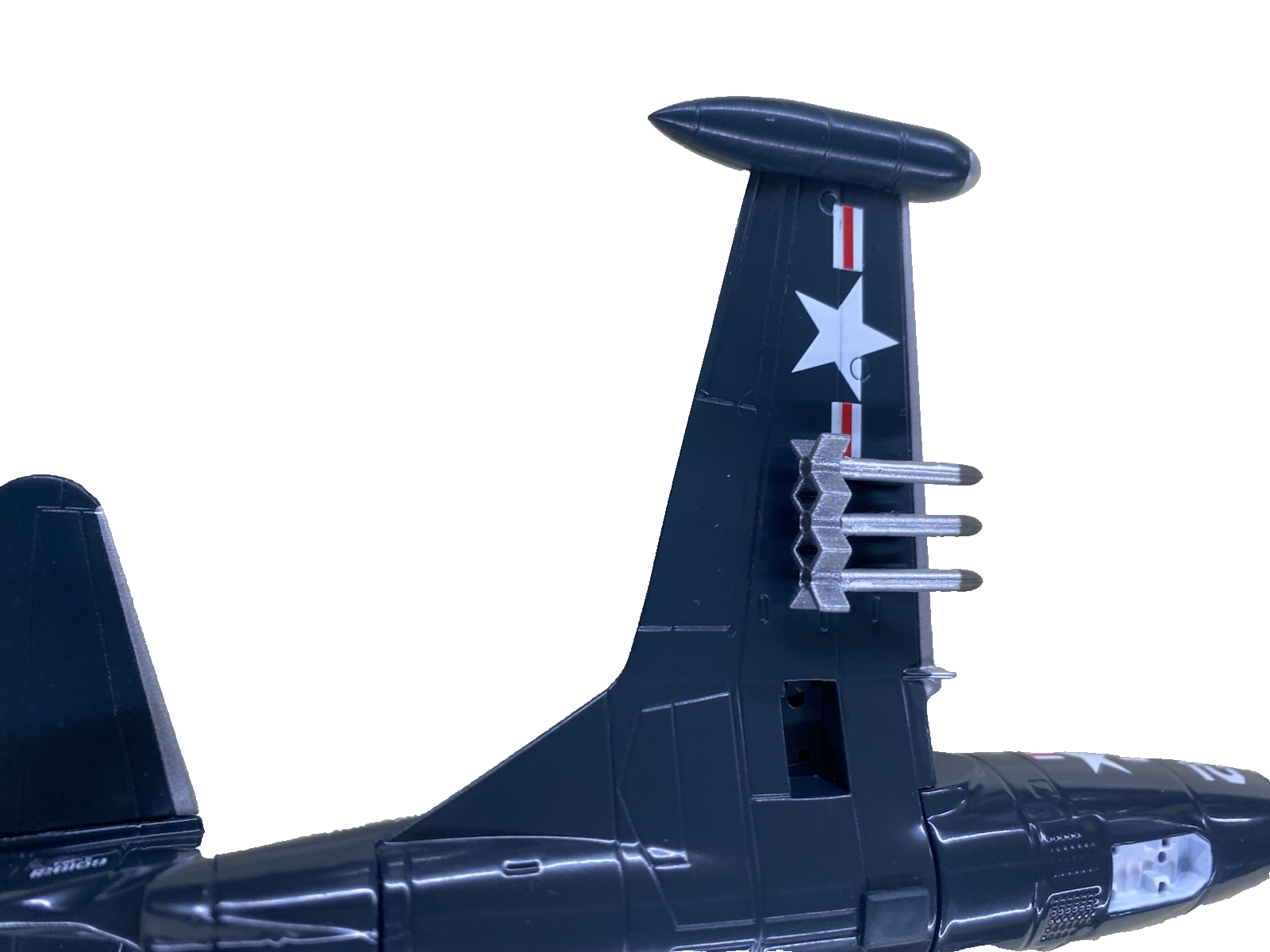 ES 223:    Falcon Models 2010 Wings of Fame F9F-5   126109   VMF -311  airplane