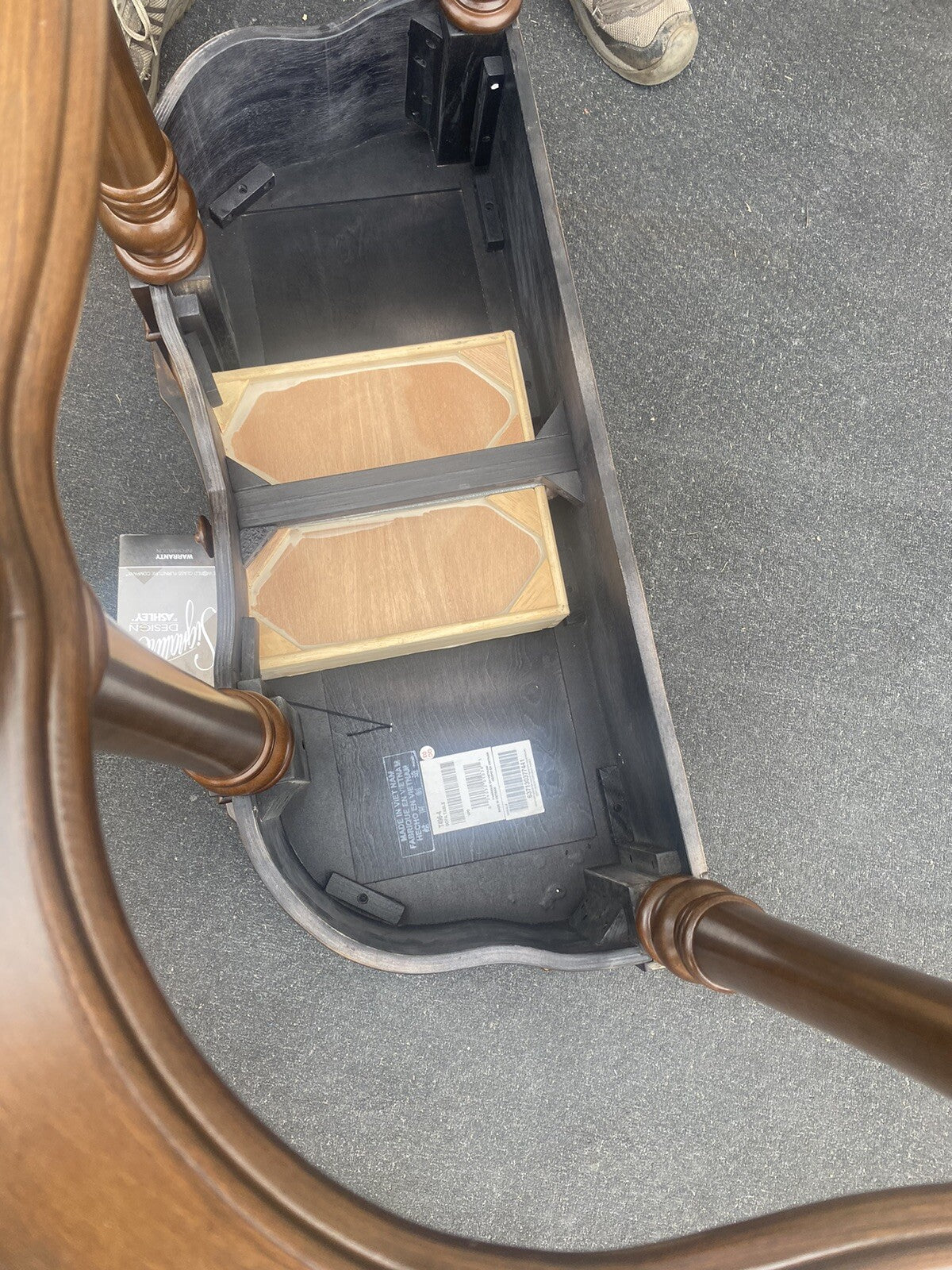 65613    ASHLEY Furniture Console Table Stand