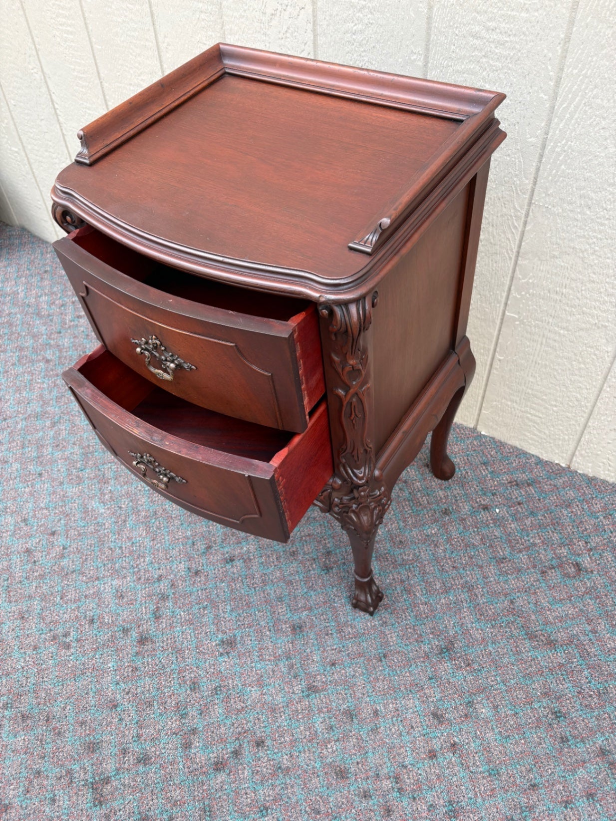 67928 Antique Mahogany Nightstand with Ornate Carved Details