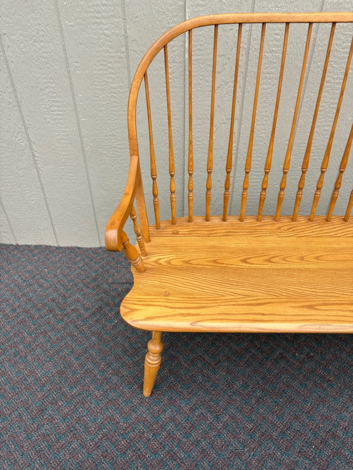 67822 Hitchcock Settee Bench, Classic Windsor Style, Solid Oak