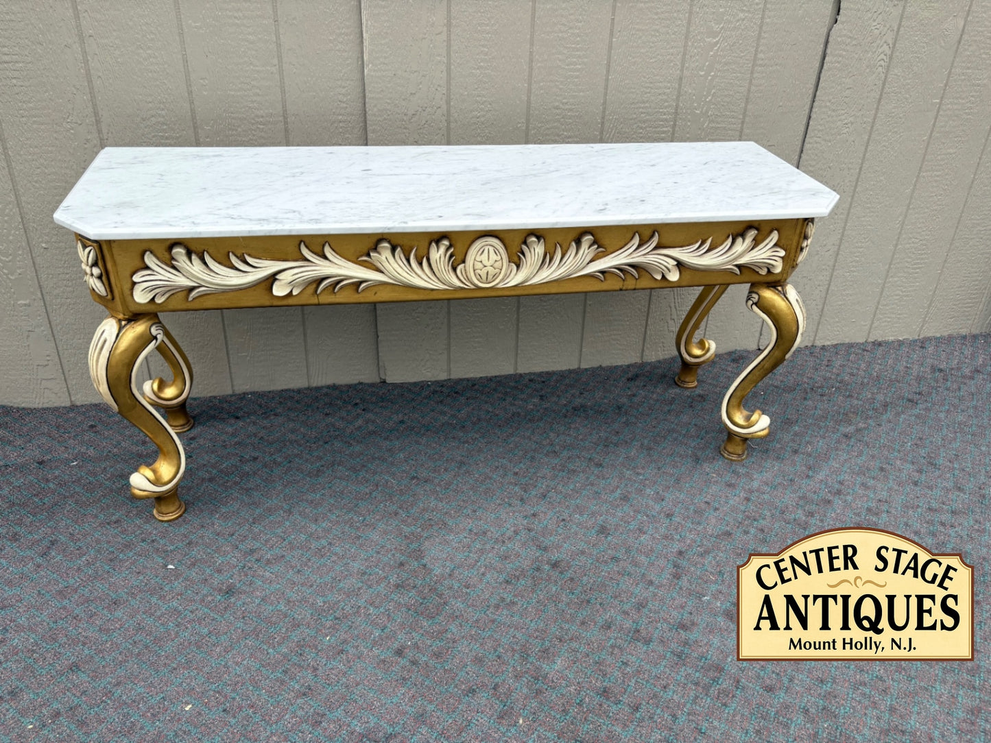 Elegant Italian Console Table with Marble Top and Ornate Gilt Base