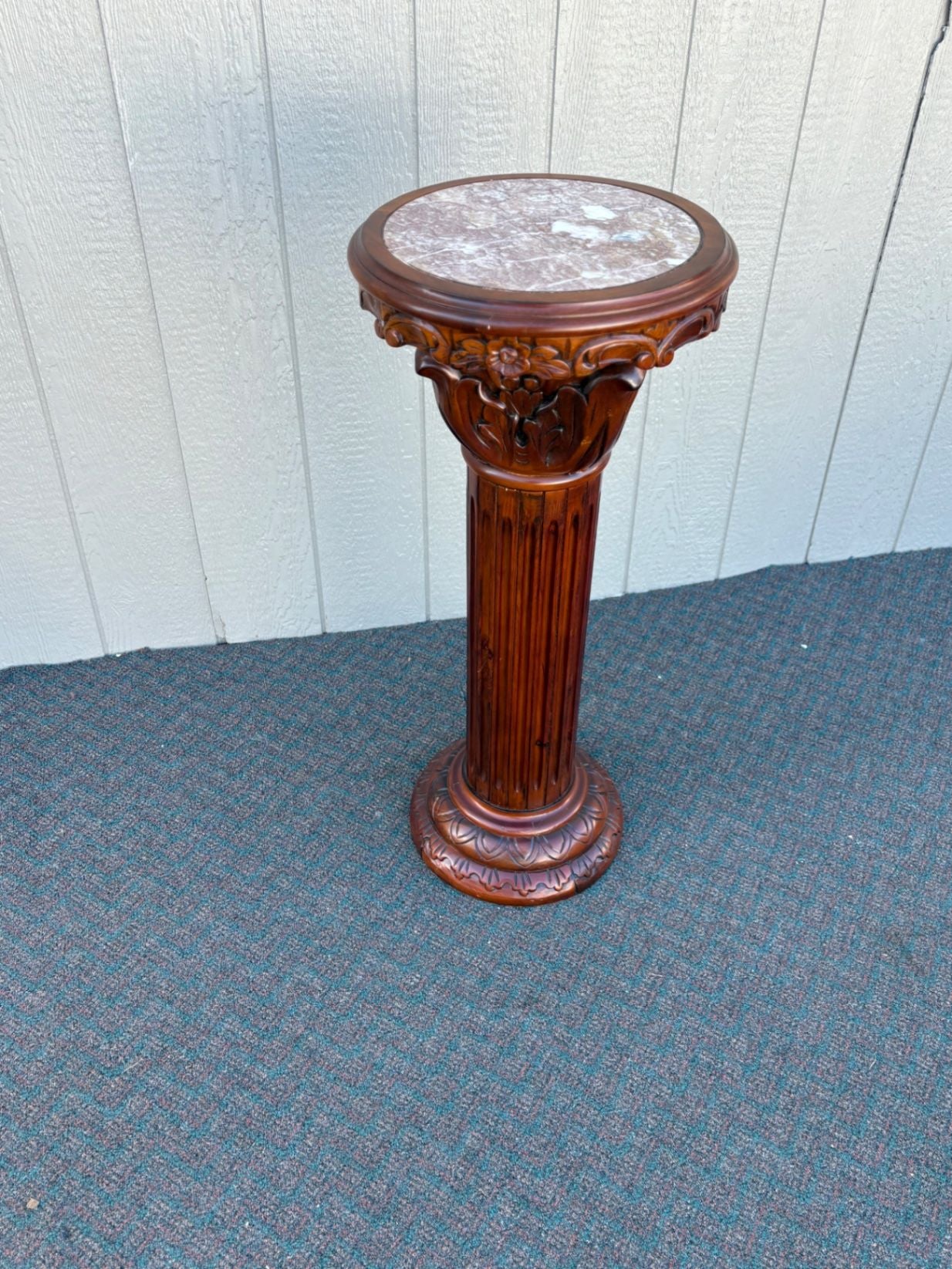 67416 Marble Top Decorative Pedestal with Carved Resin Column