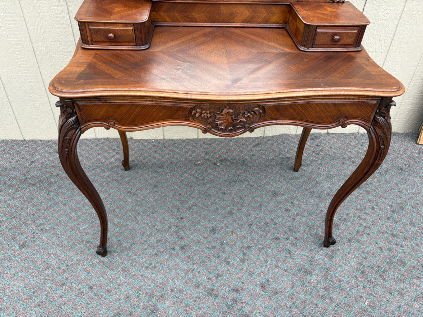 68043 Elegant French Rococo Vanity with Mirror in Rich Walnut