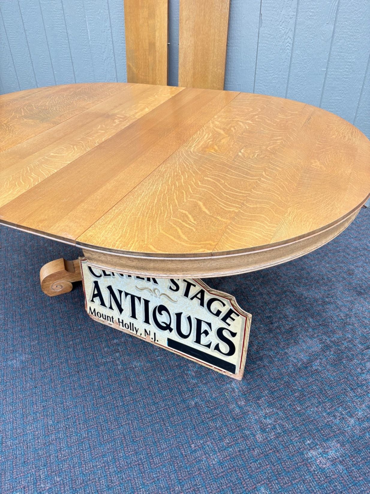 67359 Antique Round Oak Dining Table with Pedestal Base and Leaves