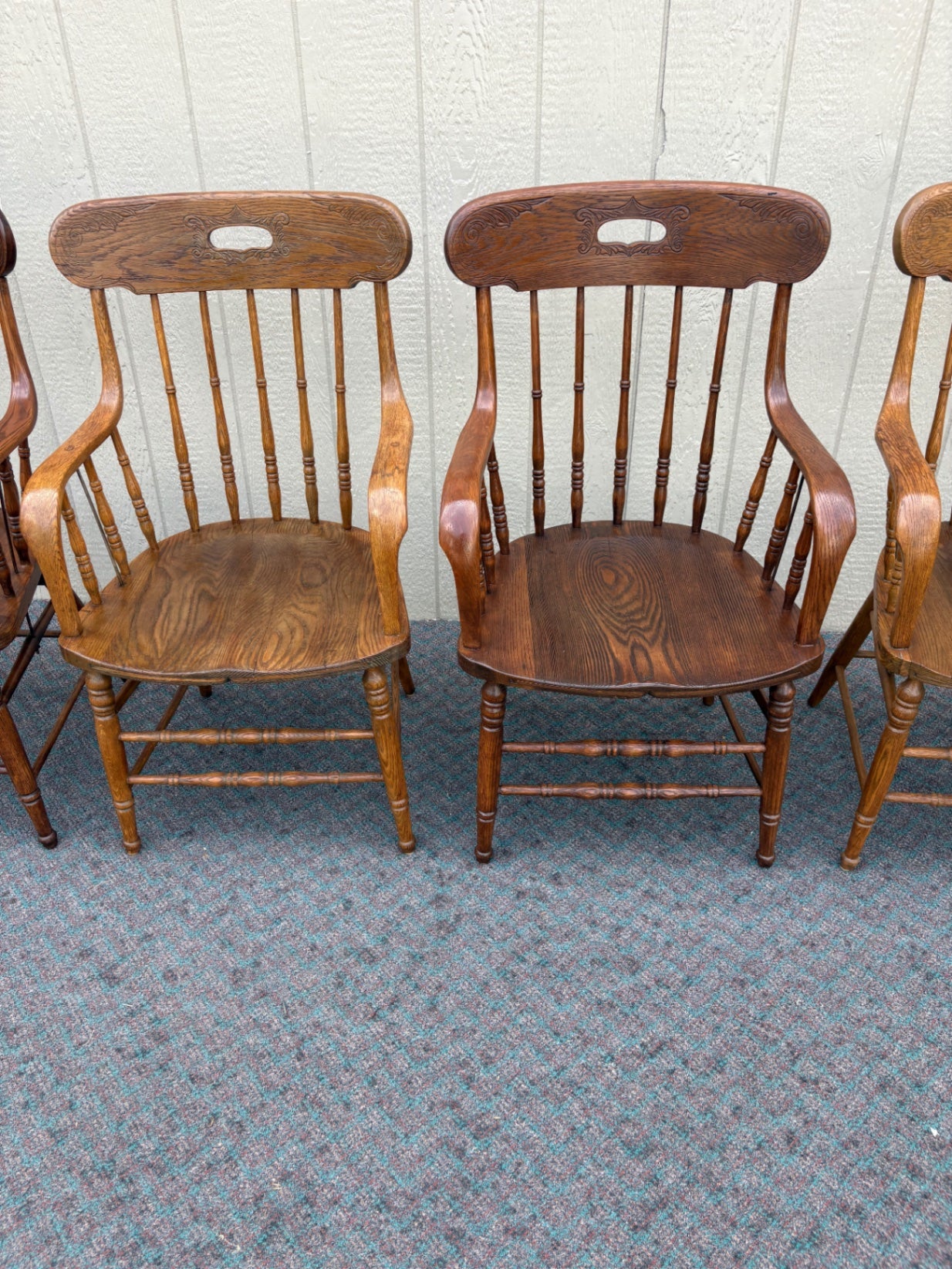 67669 Set of 4 Classic Oak Windsor Armchairs with Spindle Backs
