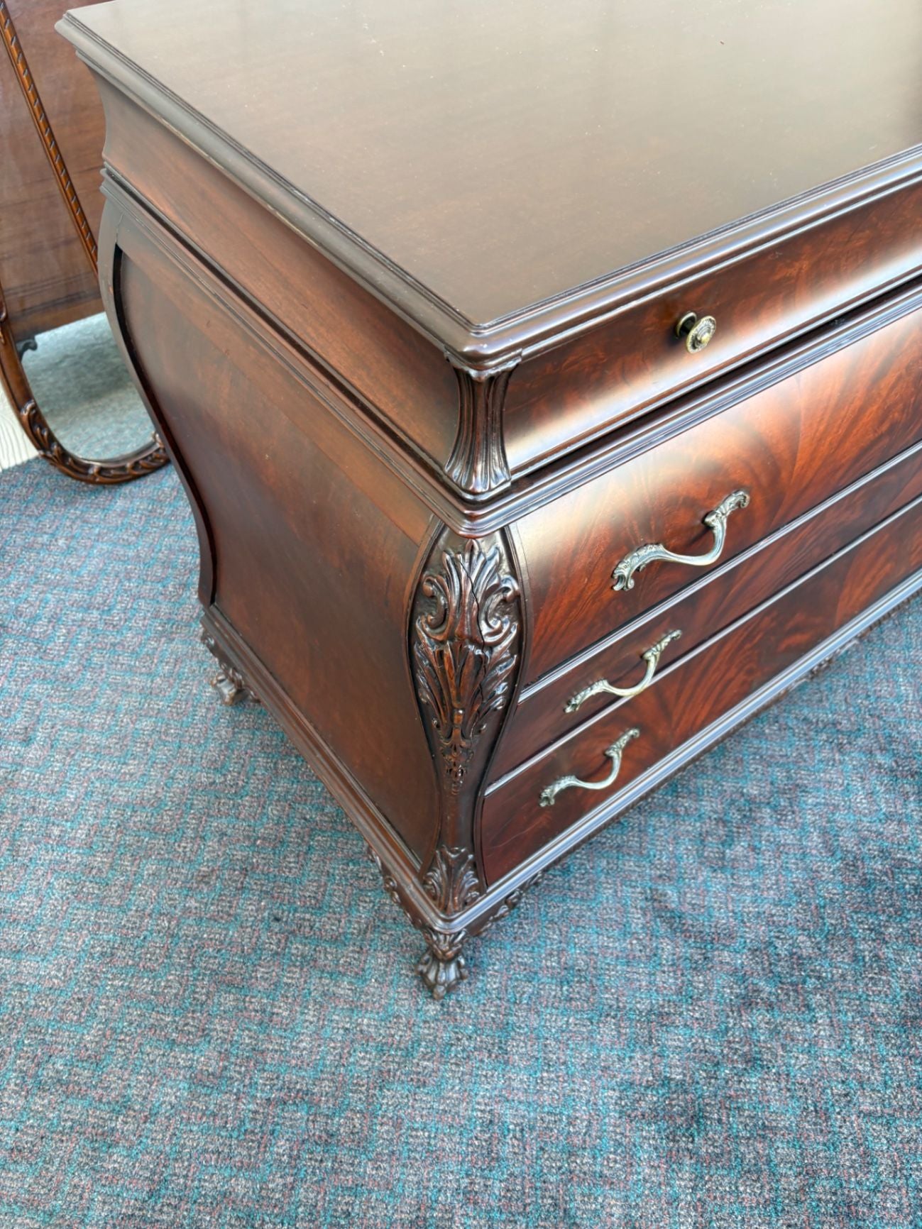 67492 Antique Flame Mahogany Dresser with Ornate Mirror