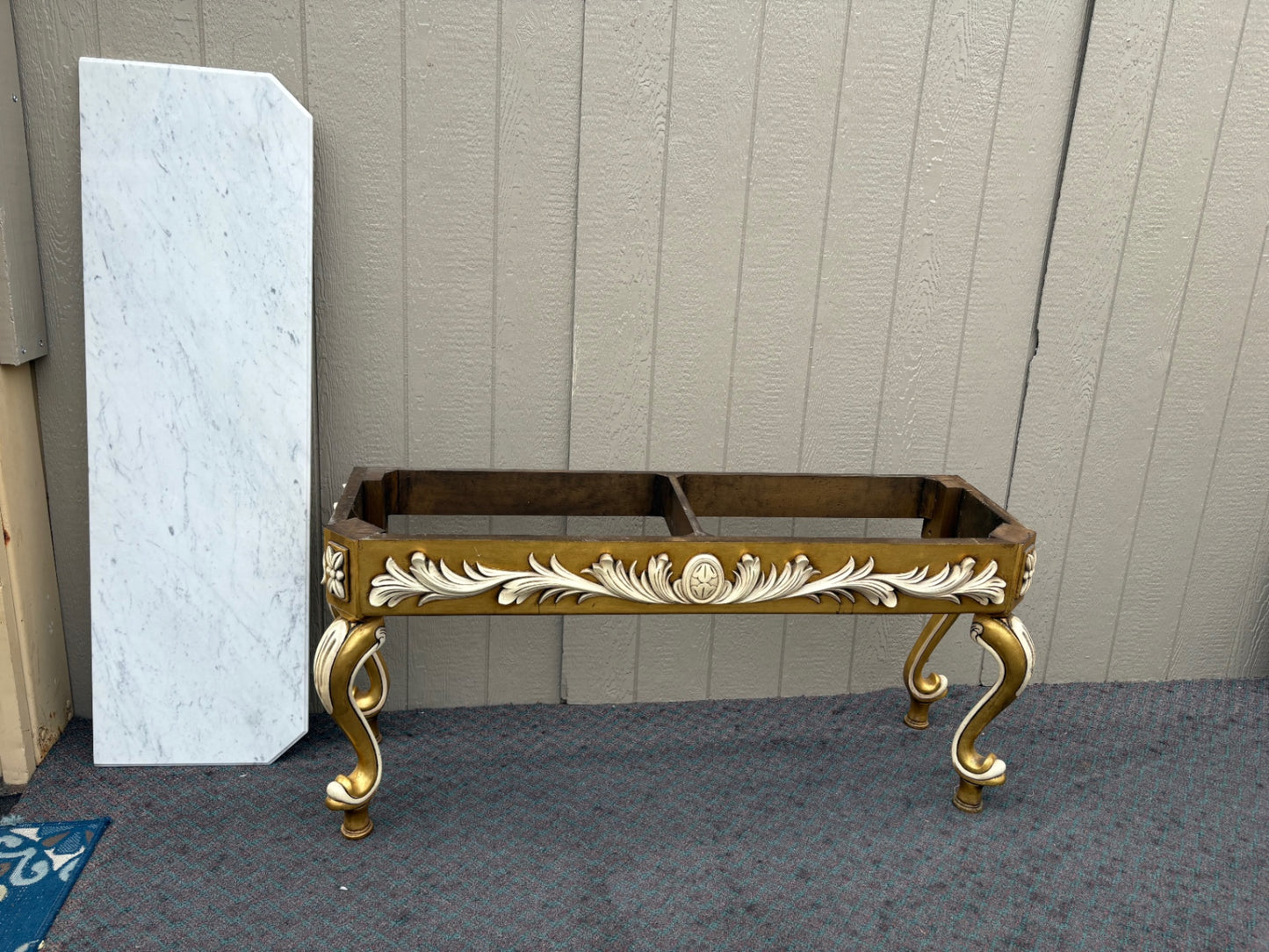 Elegant Italian Console Table with Marble Top and Ornate Gilt Base