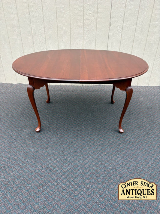 67536 Hitchcock Queen Anne Style Dining Table with 3 Leaves TOP 94" x 42"