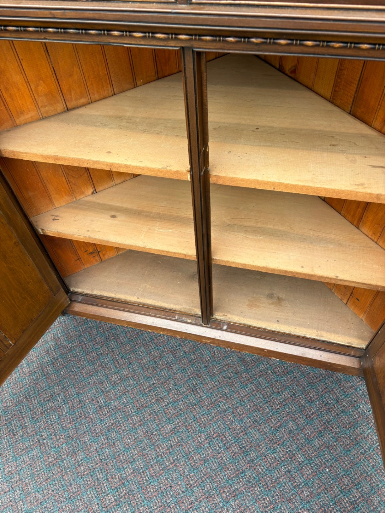67712 Victorian Corner Cabinet with Glass Doors and Carved Details