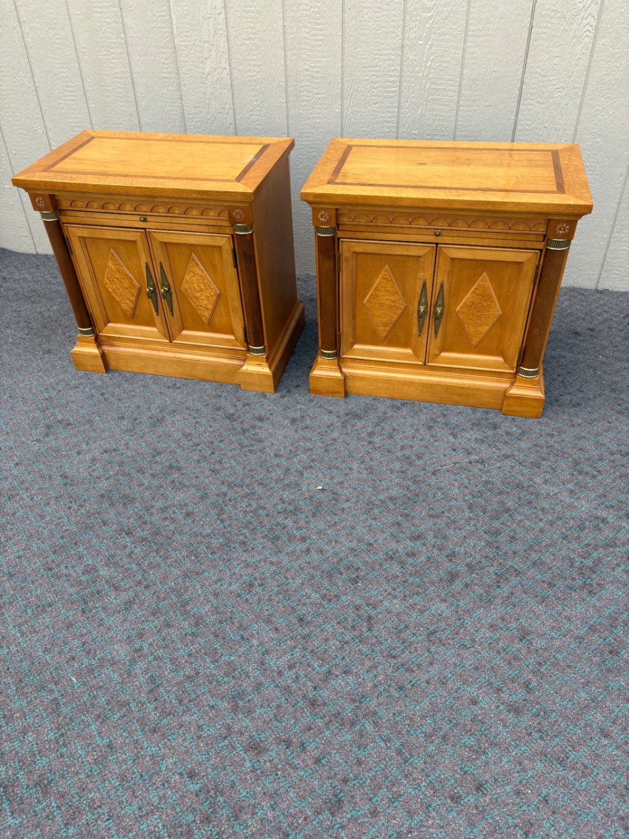 67972 Pair of Ethan Allen Neoclassical Nightstands in Honey Oak Finish