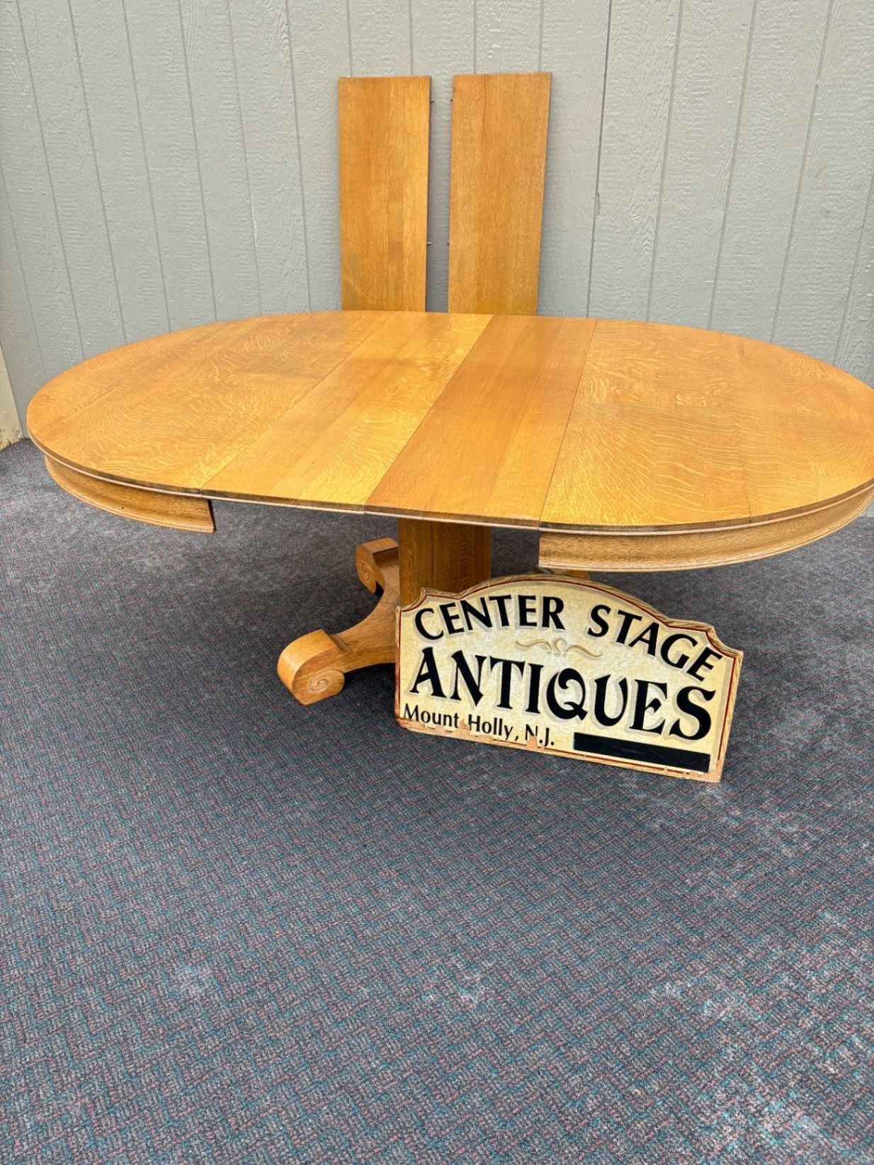 67359 Antique Round Oak Dining Table with Pedestal Base and Leaves