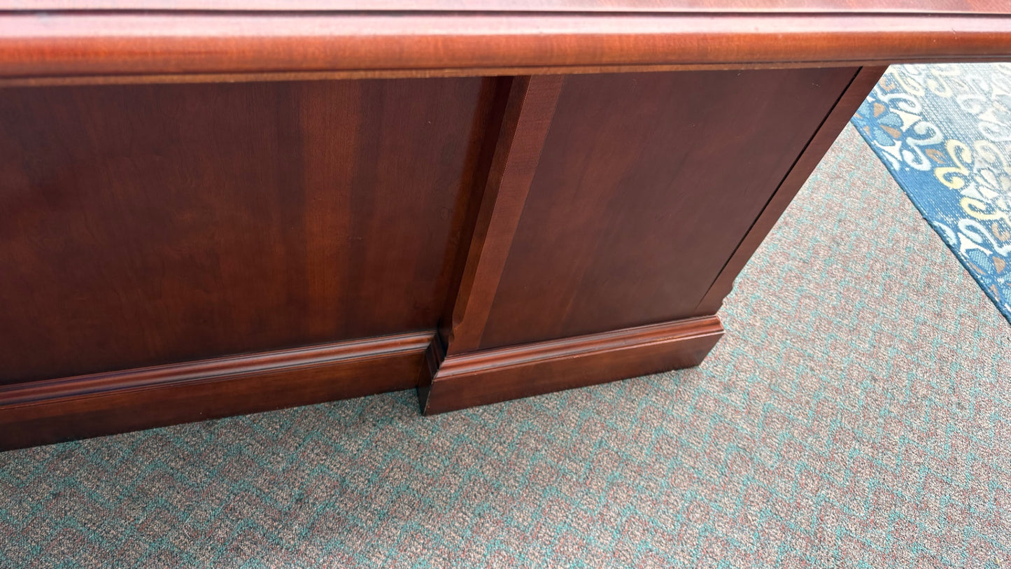 Stanley Cherry Executive Desk with Brass Hardware, 1990s