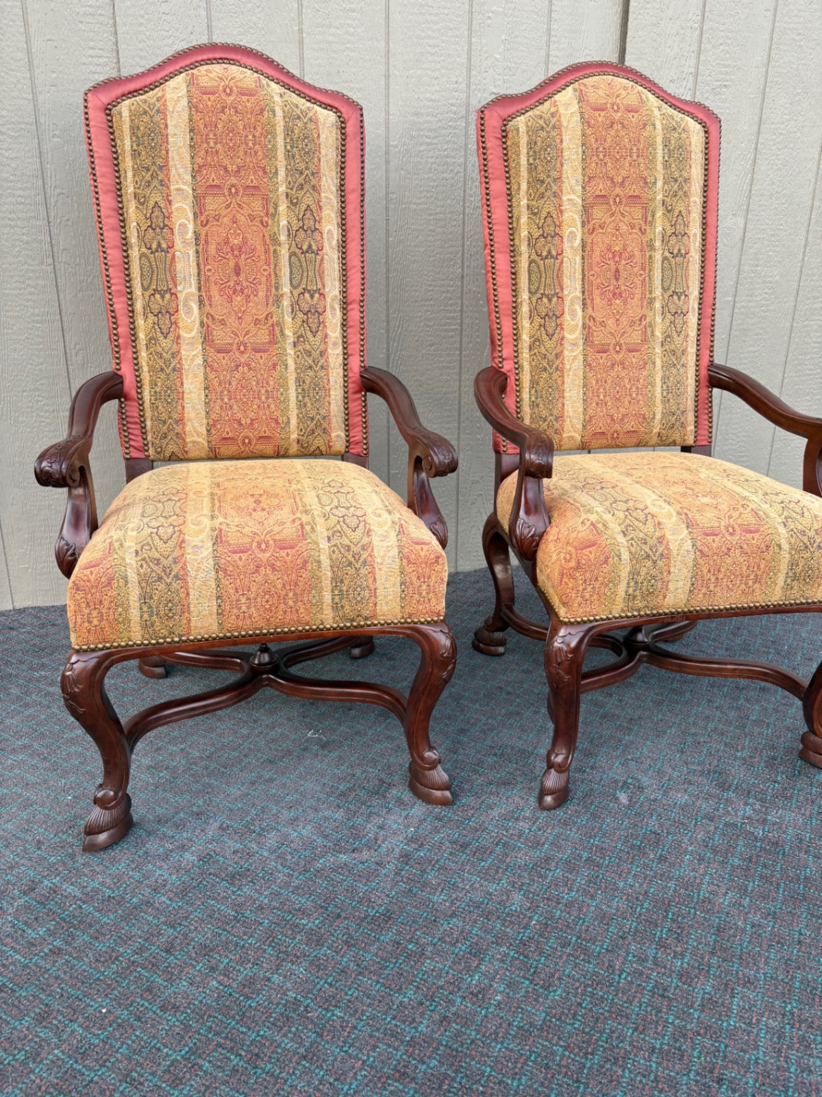 68163 Pair of Vintage Throne Armchairs with Ornate Upholstery