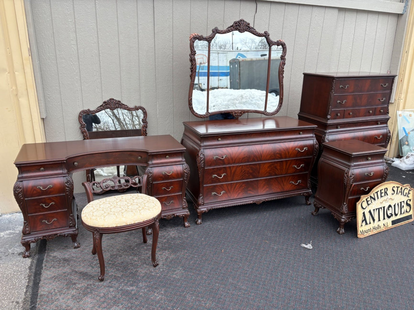 Ornate Mahogany Vanity Set with Mirror and Upholstered Bench