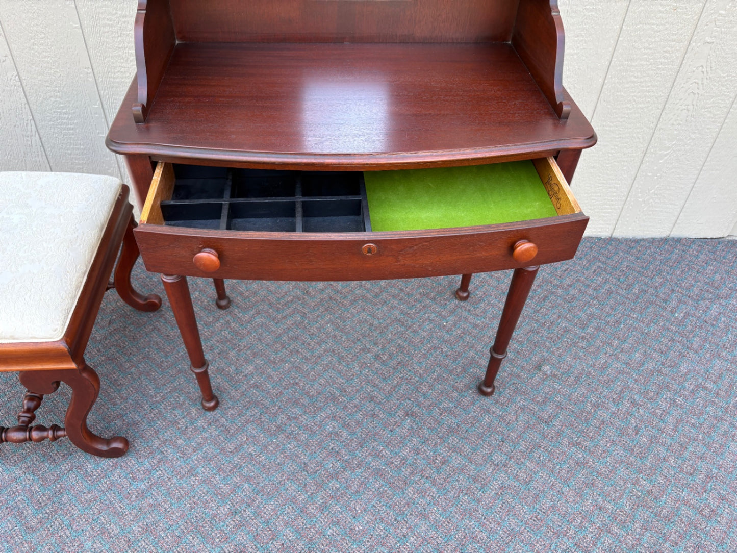 67773  Lexington Traditional Vanity with Mirror and Upholstered Bench