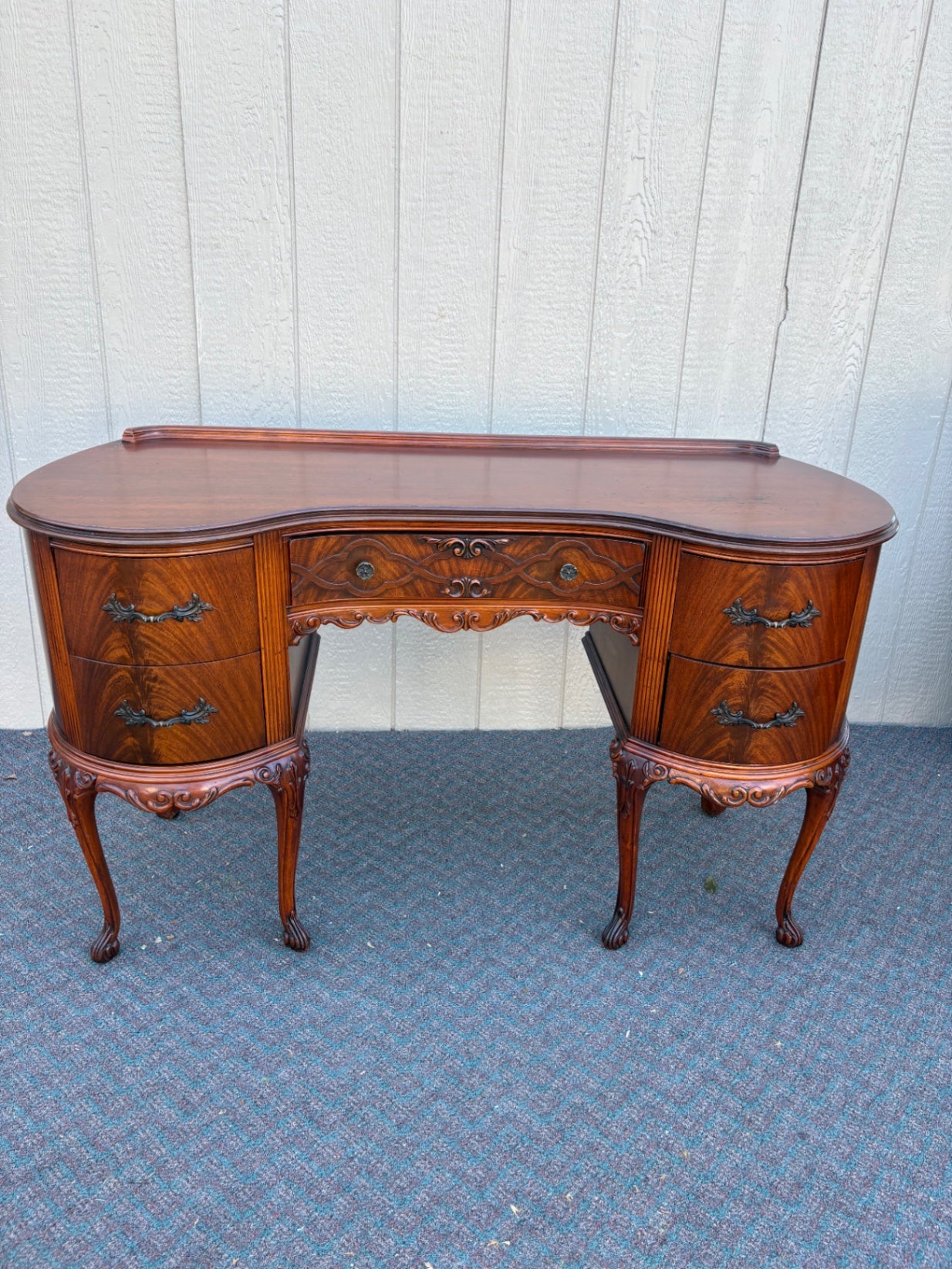 67791 Antique 8-Piece Flame Mahogany Bedroom Set with Mirrors