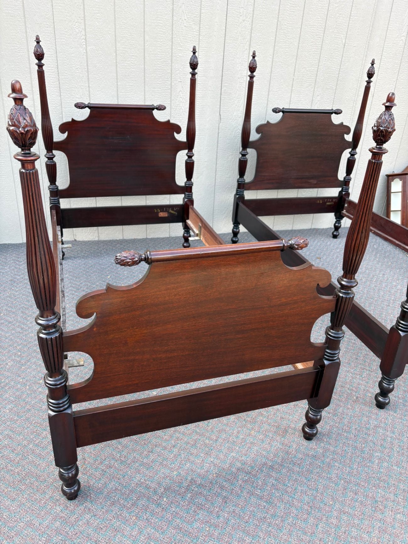 67668 Pair of Vintage PAINE Furniture  Mahogany Twin Beds with Carved Pineapple Finials