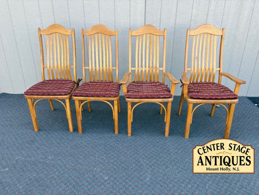 67633 Set of 4 Oak Dining Chairs with Cushions, Vintage Slat-back Design
