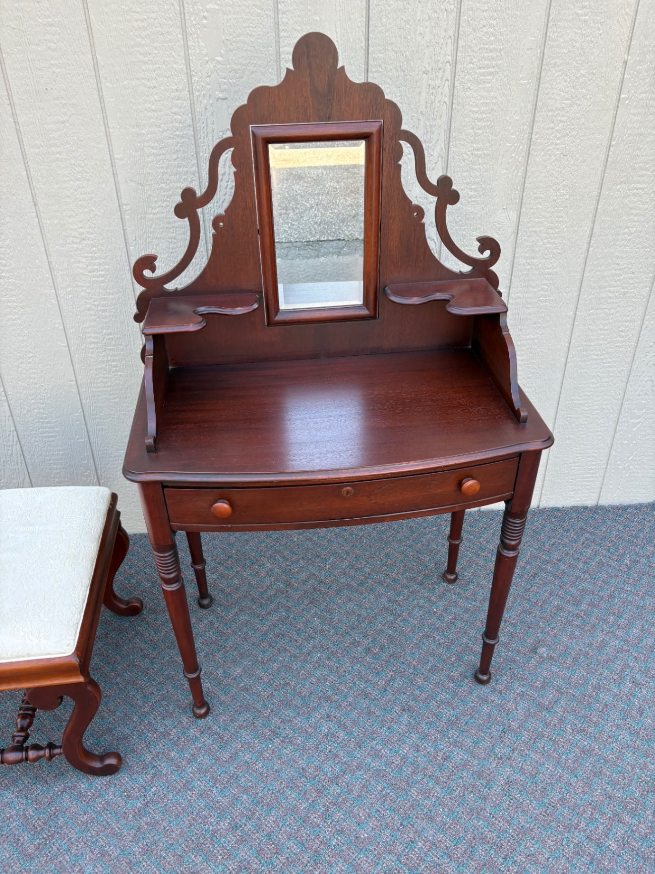 67773  Lexington Traditional Vanity with Mirror and Upholstered Bench