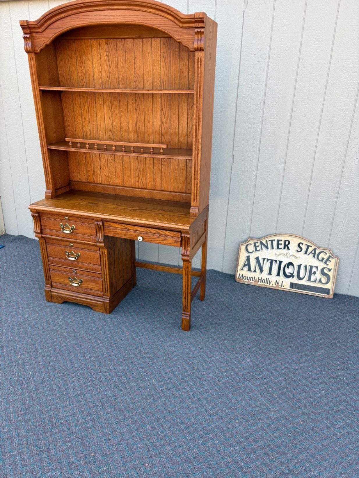 67655 Lexington Traditional Solid Oak Desk with Hutch and Brass Hardware