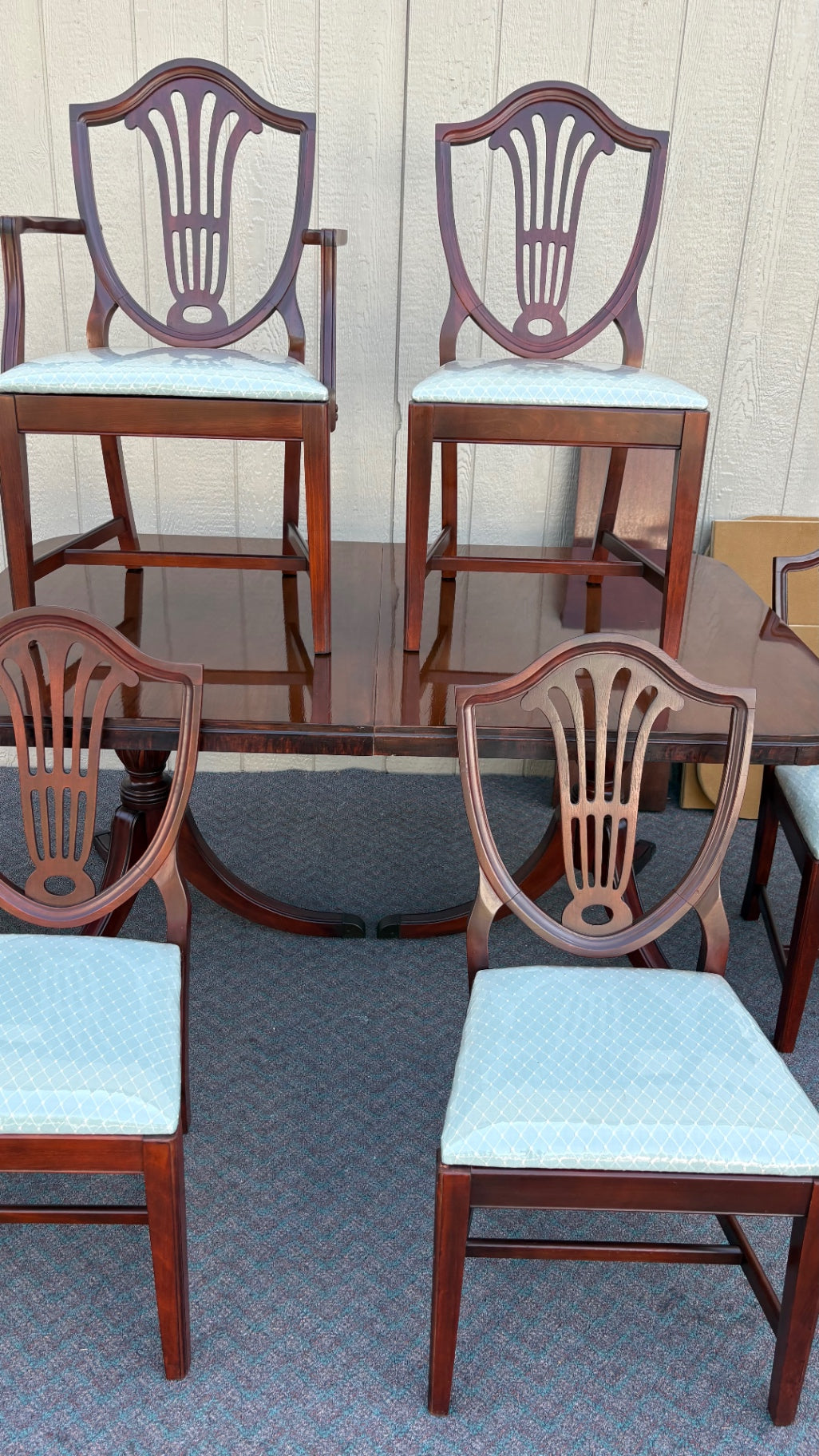 67845 Duncan Phyfe Style Dining Table with 6 Shield Back Chairs