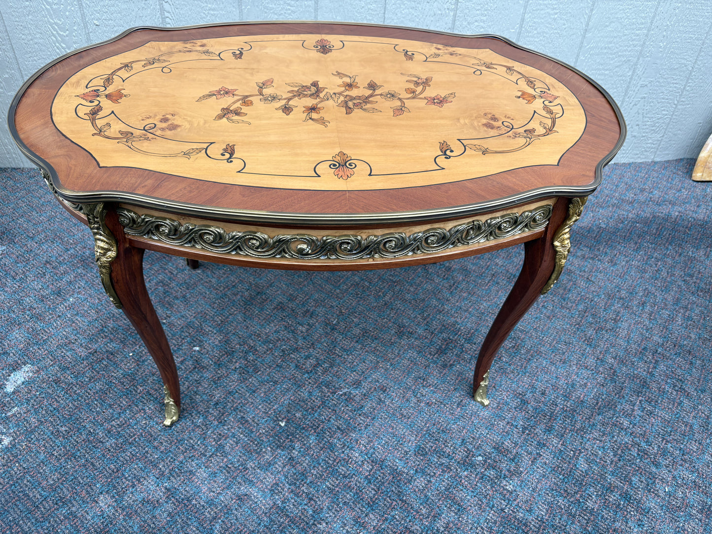 Elegant 1980s Louis XV Inlaid Coffee Table with Brass Accents
