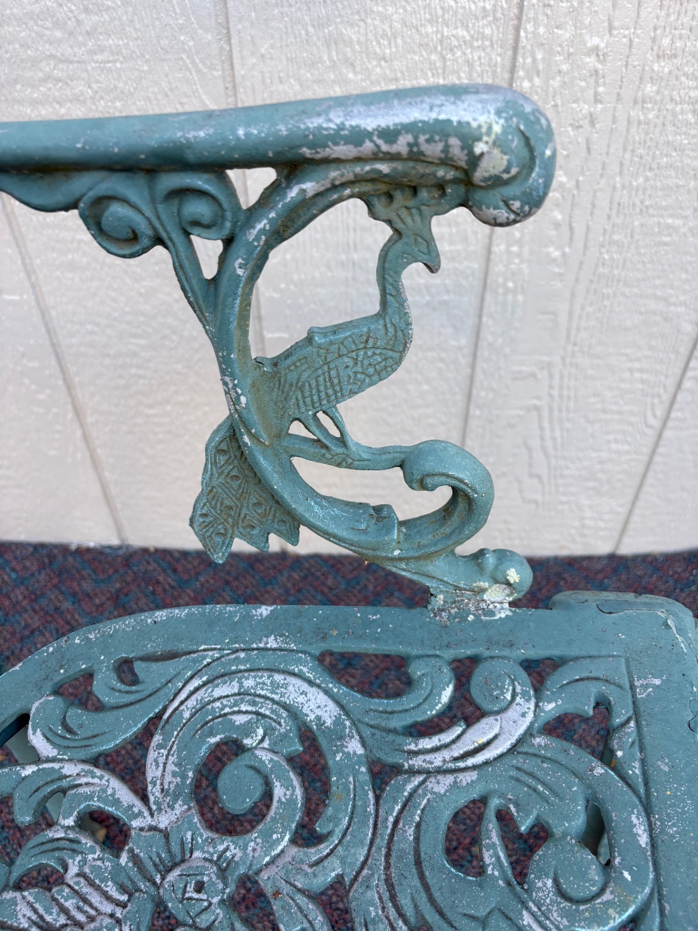 67939 Vintage 4-Piece Cast Iron Peacock Patio Set with Table and Chairs
