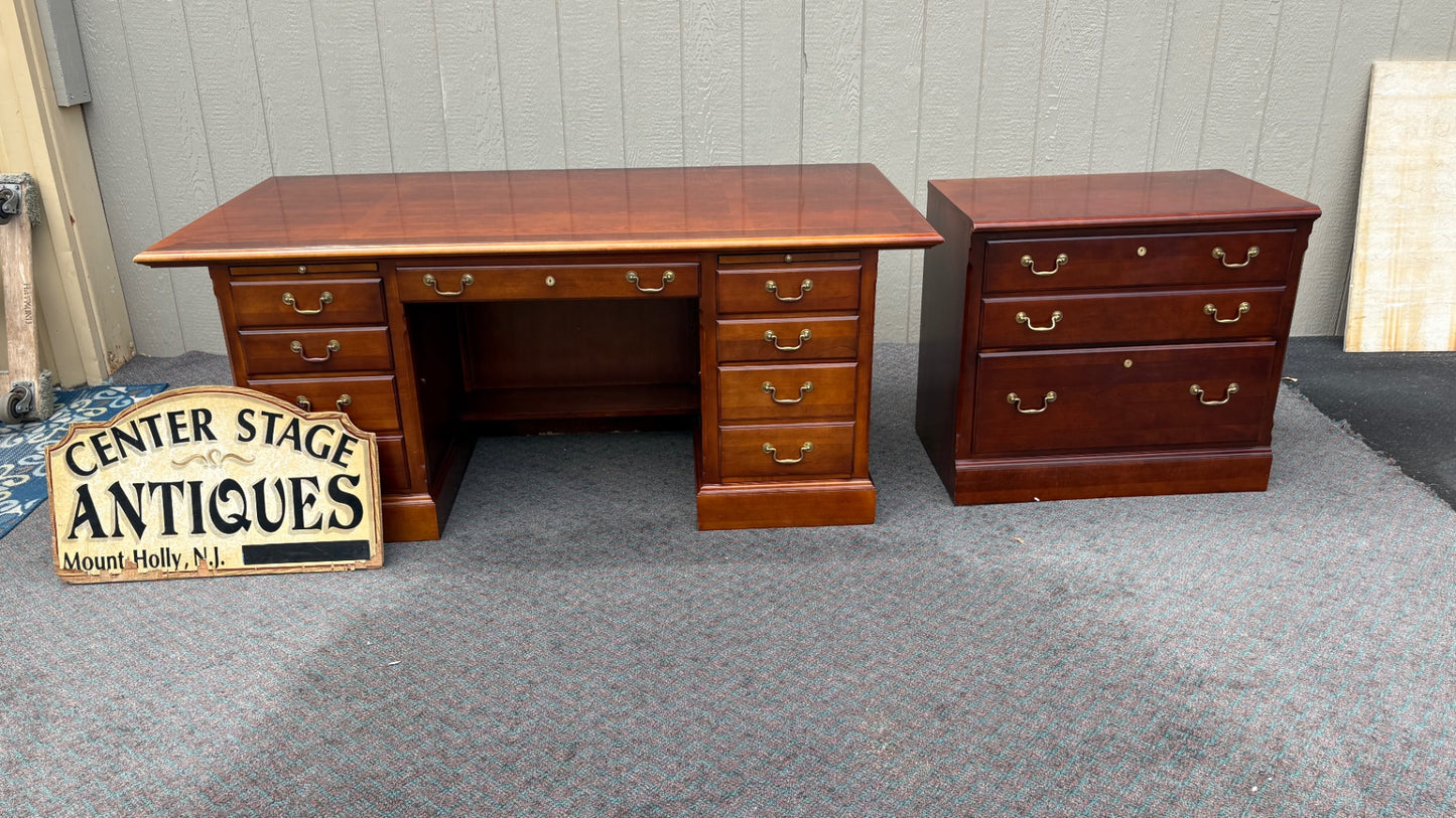 Stanley Cherry Executive Desk with Brass Hardware, 1990s