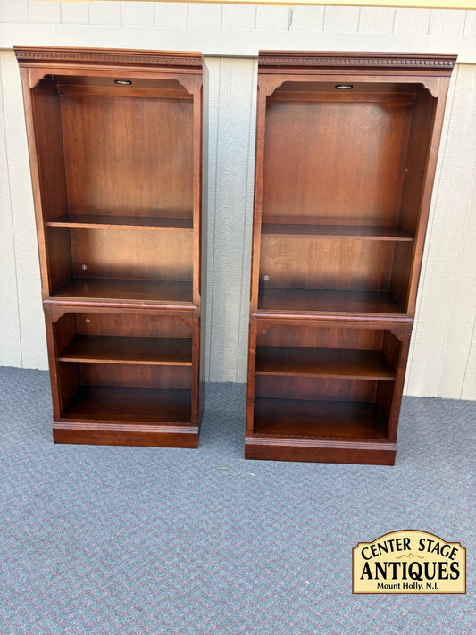 67836 Pair of Traditional Mahogany Bookcases with Dentil Molding