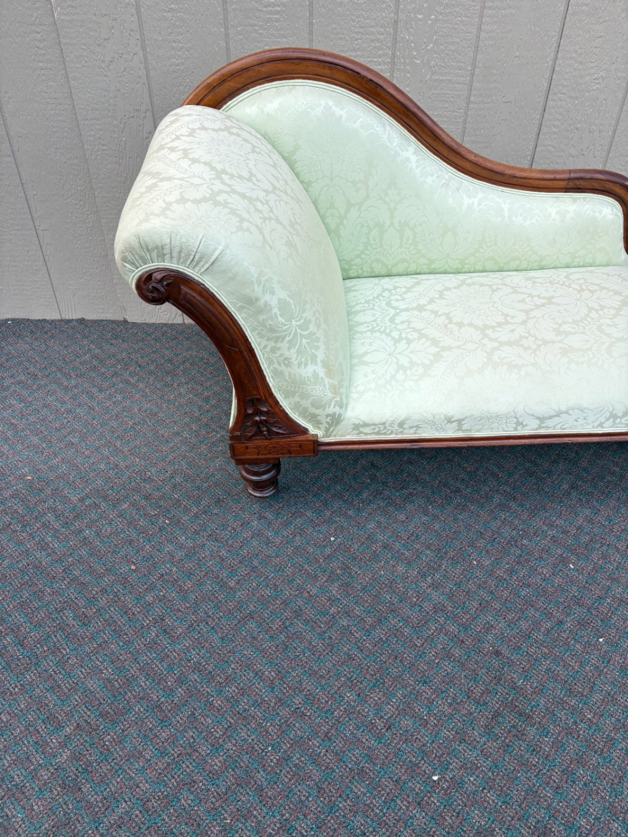 67796 Victorian Chaise Lounge with Carved Mahogany Frame and Damask Upholstery
