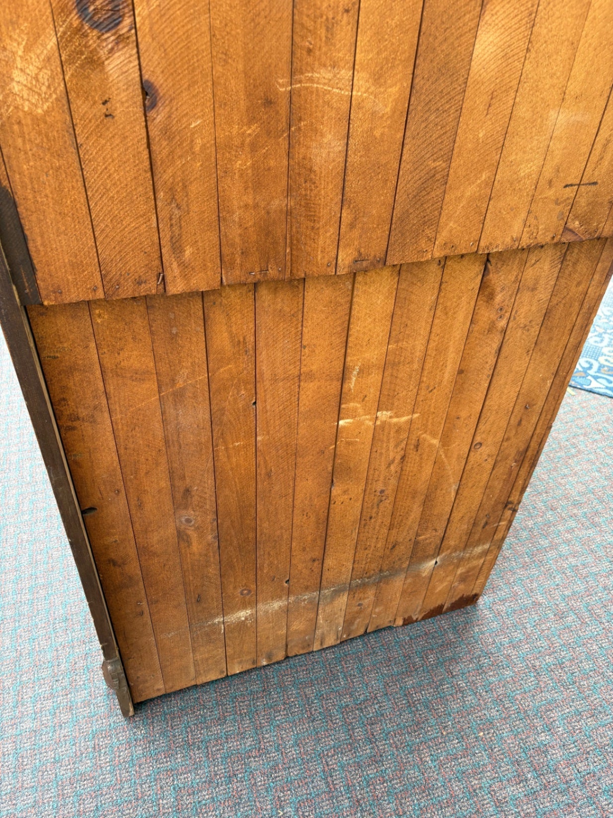 67712 Victorian Corner Cabinet with Glass Doors and Carved Details