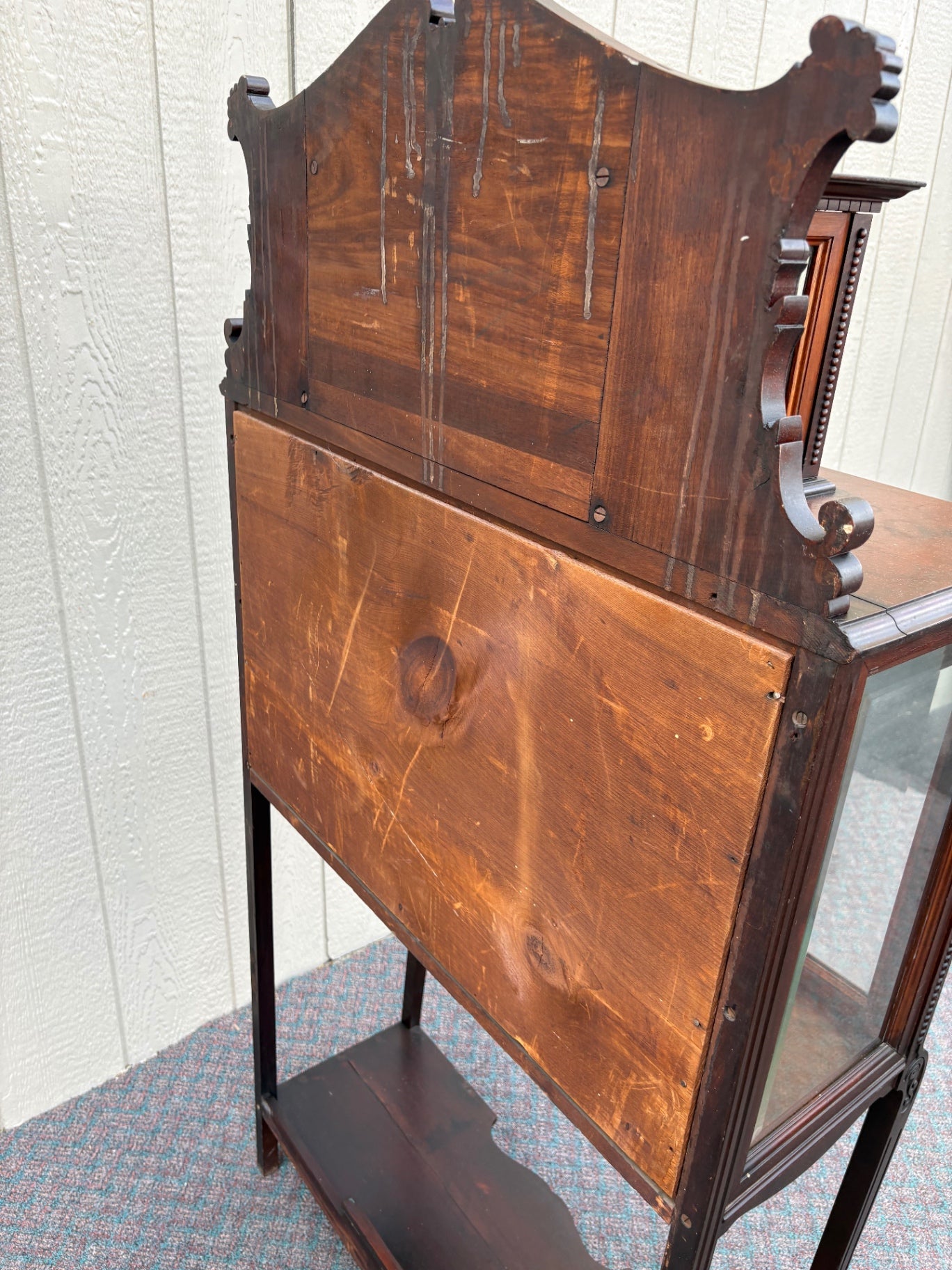 67820 Antique Mahogany Curio Cabinet with Glass Doors and Shelves