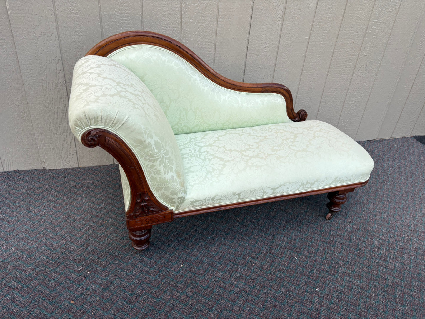 67796 Victorian Chaise Lounge with Carved Mahogany Frame and Damask Upholstery