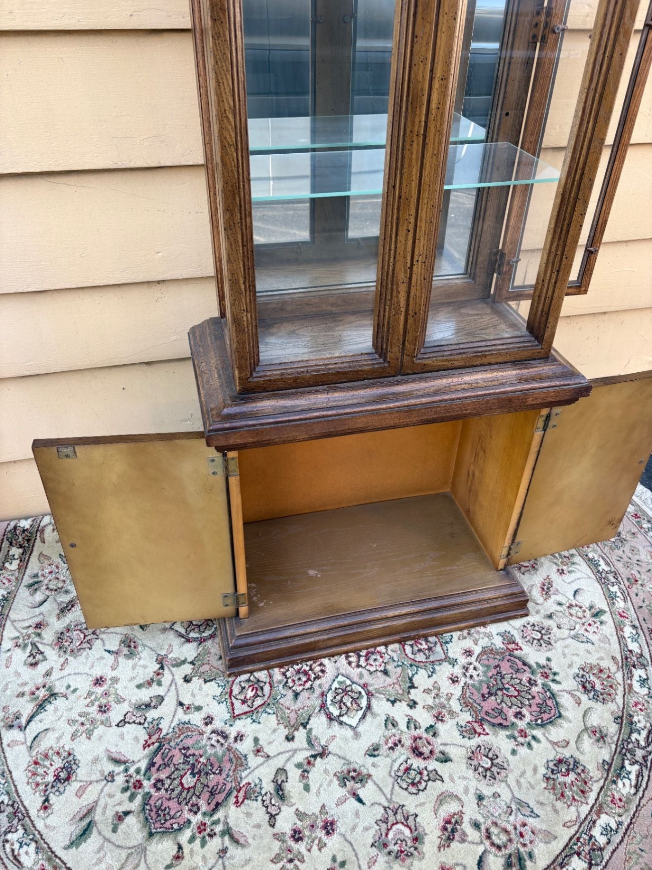 67728  Butler Traditional Oak Curio Cabinet with Glass Shelves