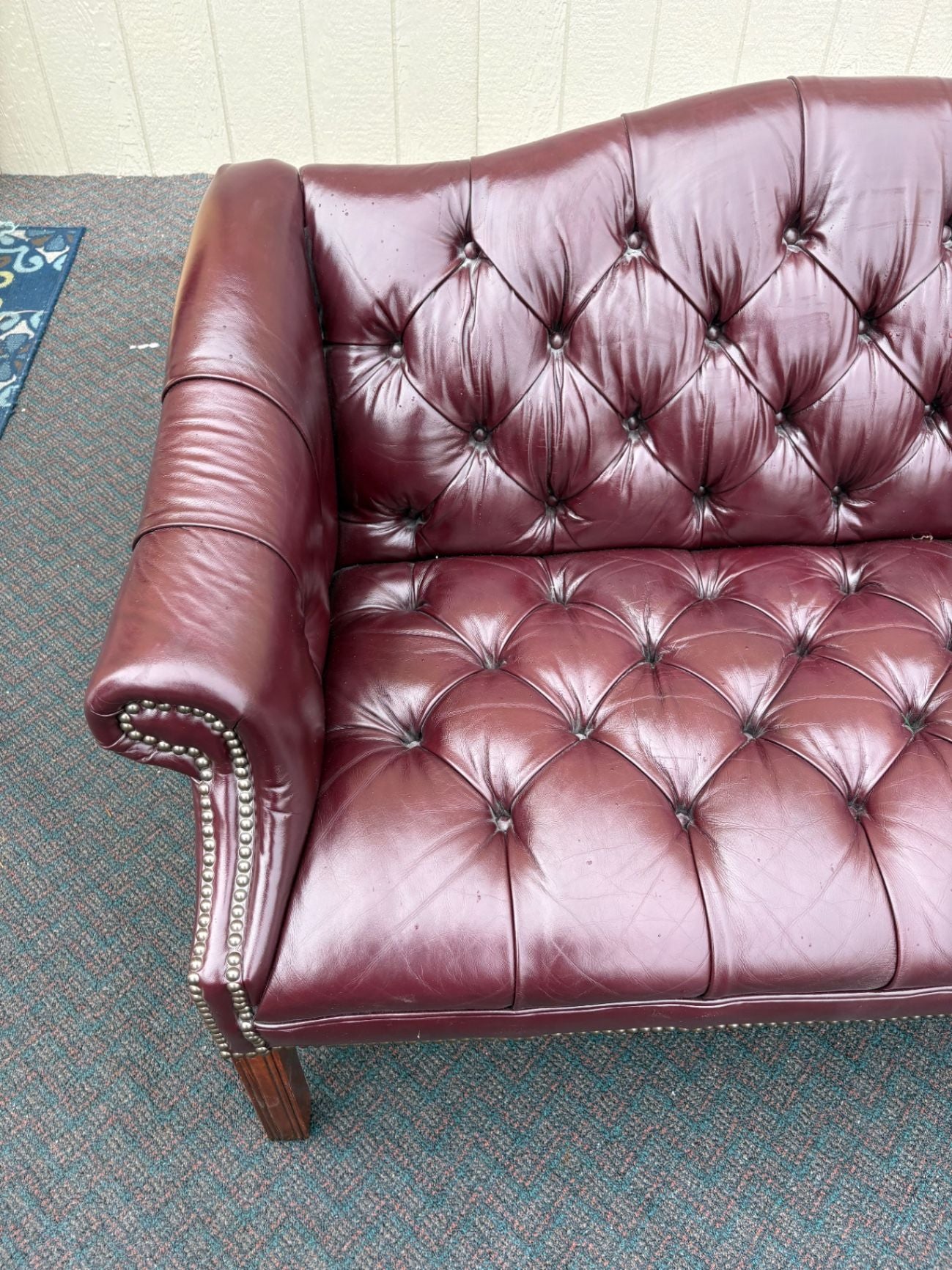 67506  Classic Chesterfield Tufted Leather Loveseat with Nailhead Trim