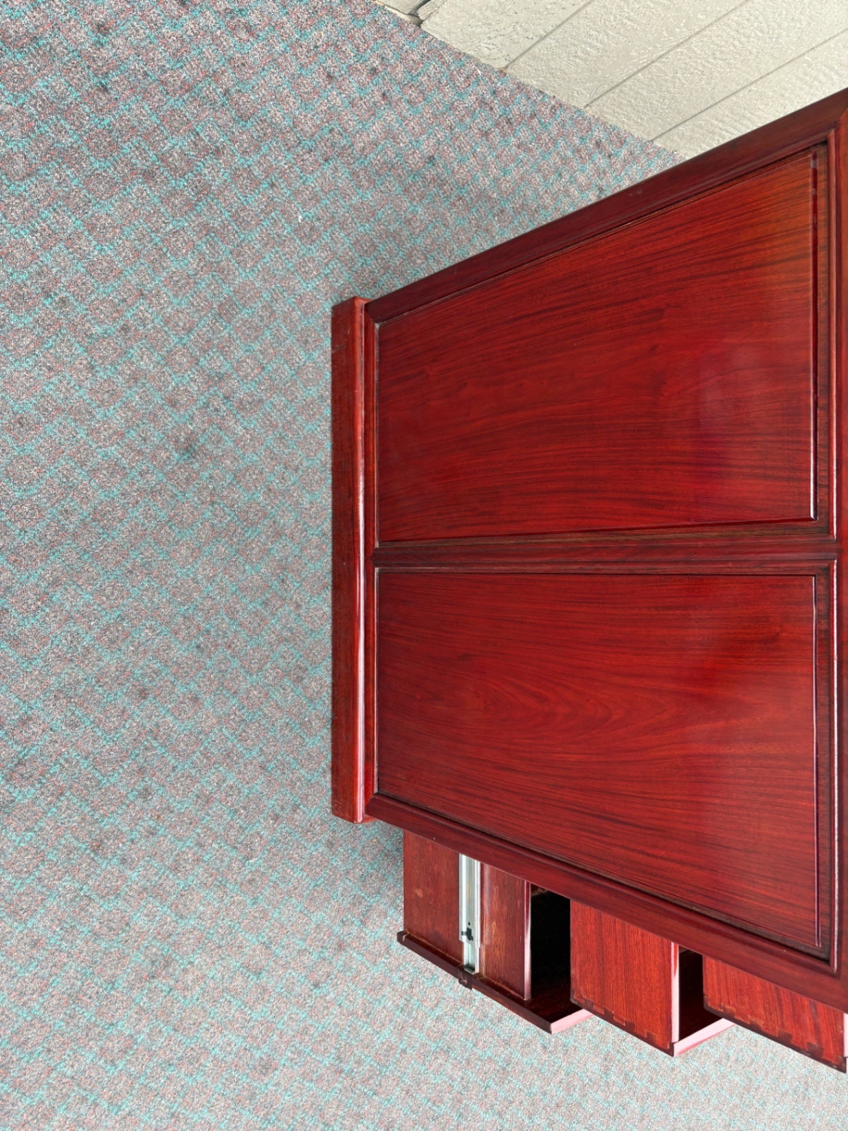 Oriental Executive Desk with Rich Mahogany Finish and Ample Storage