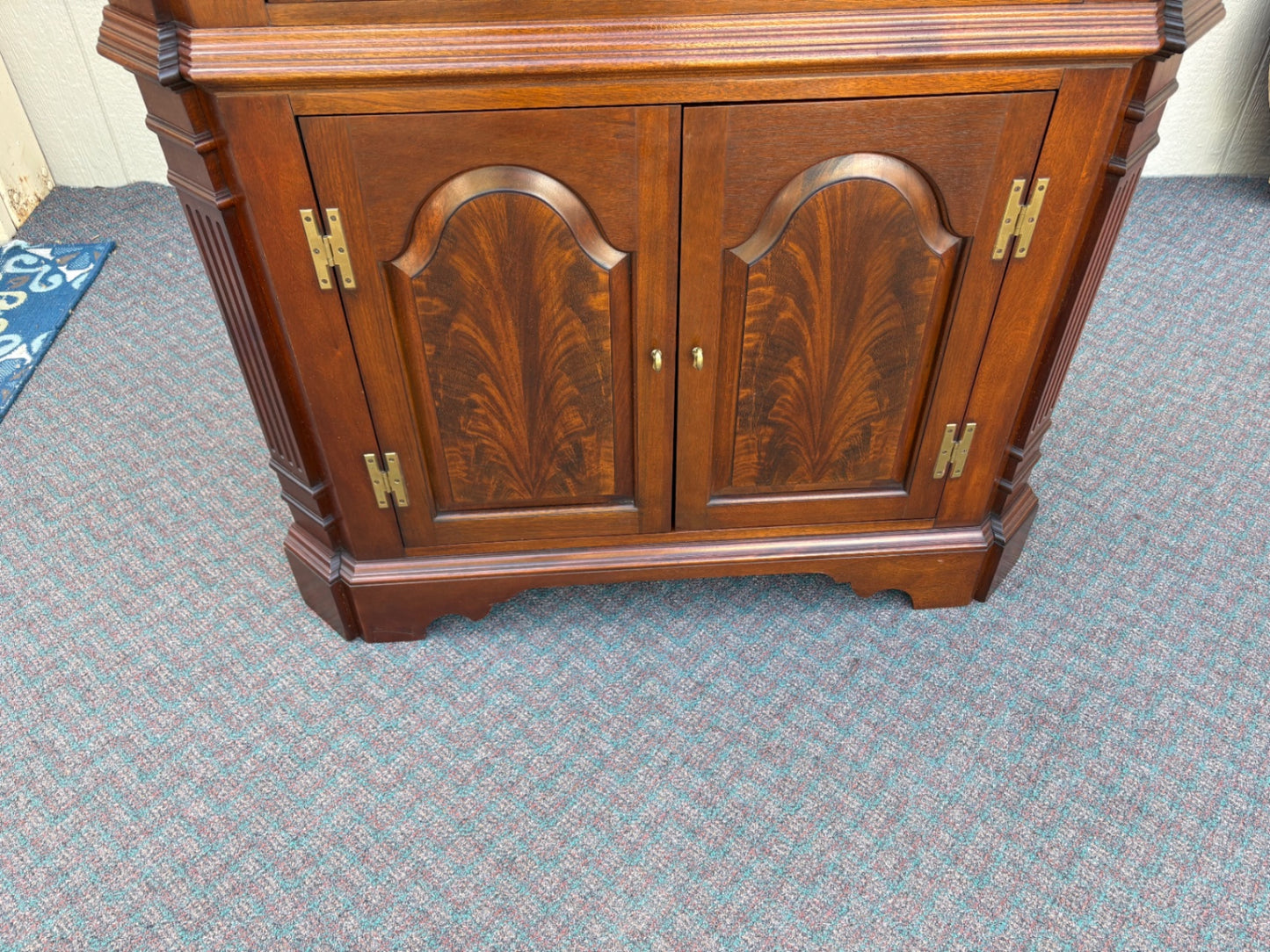 67701 Elegant Mahogany Corner Cabinet with Glass Doors and Shelves