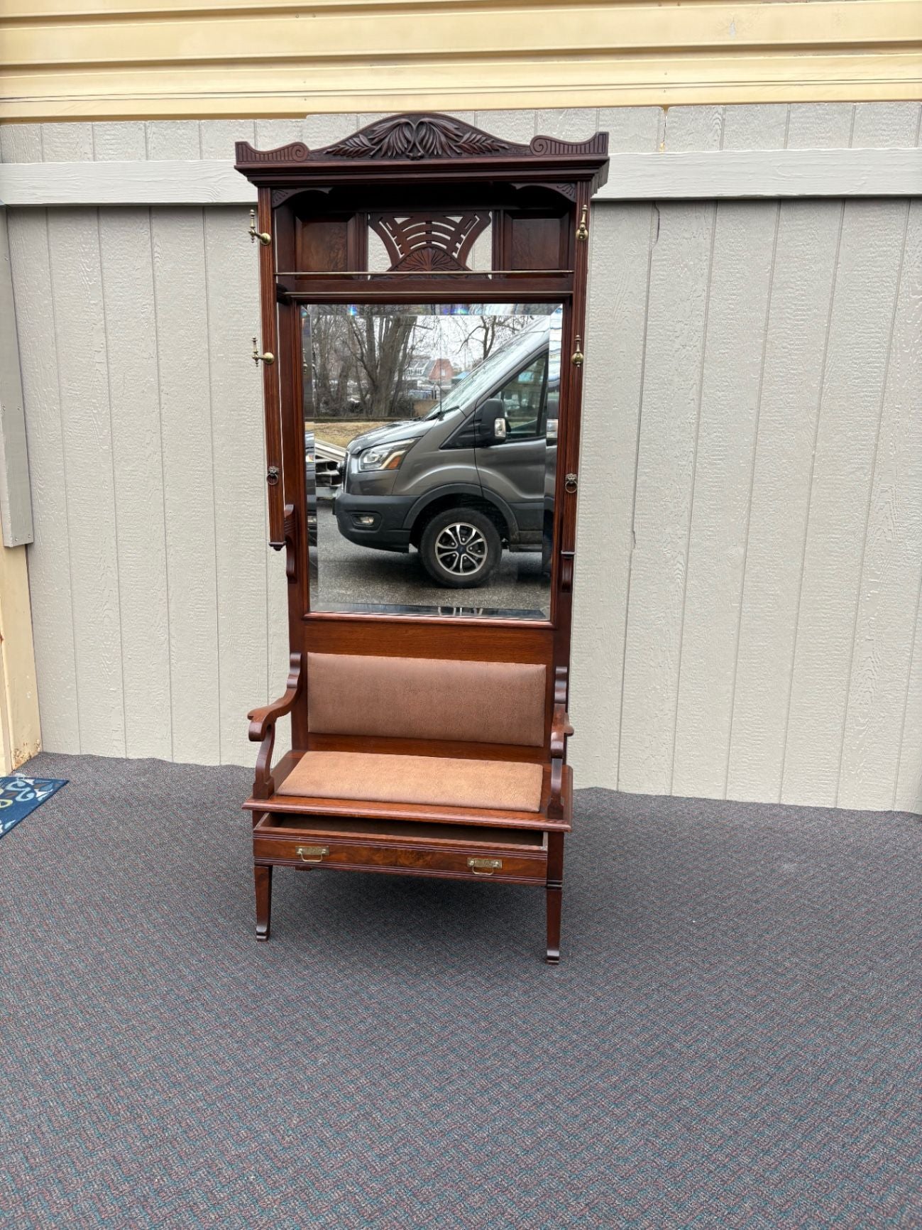 67402 Victorian Hall Seat with Mirror and Brass Hooks in Mahogany