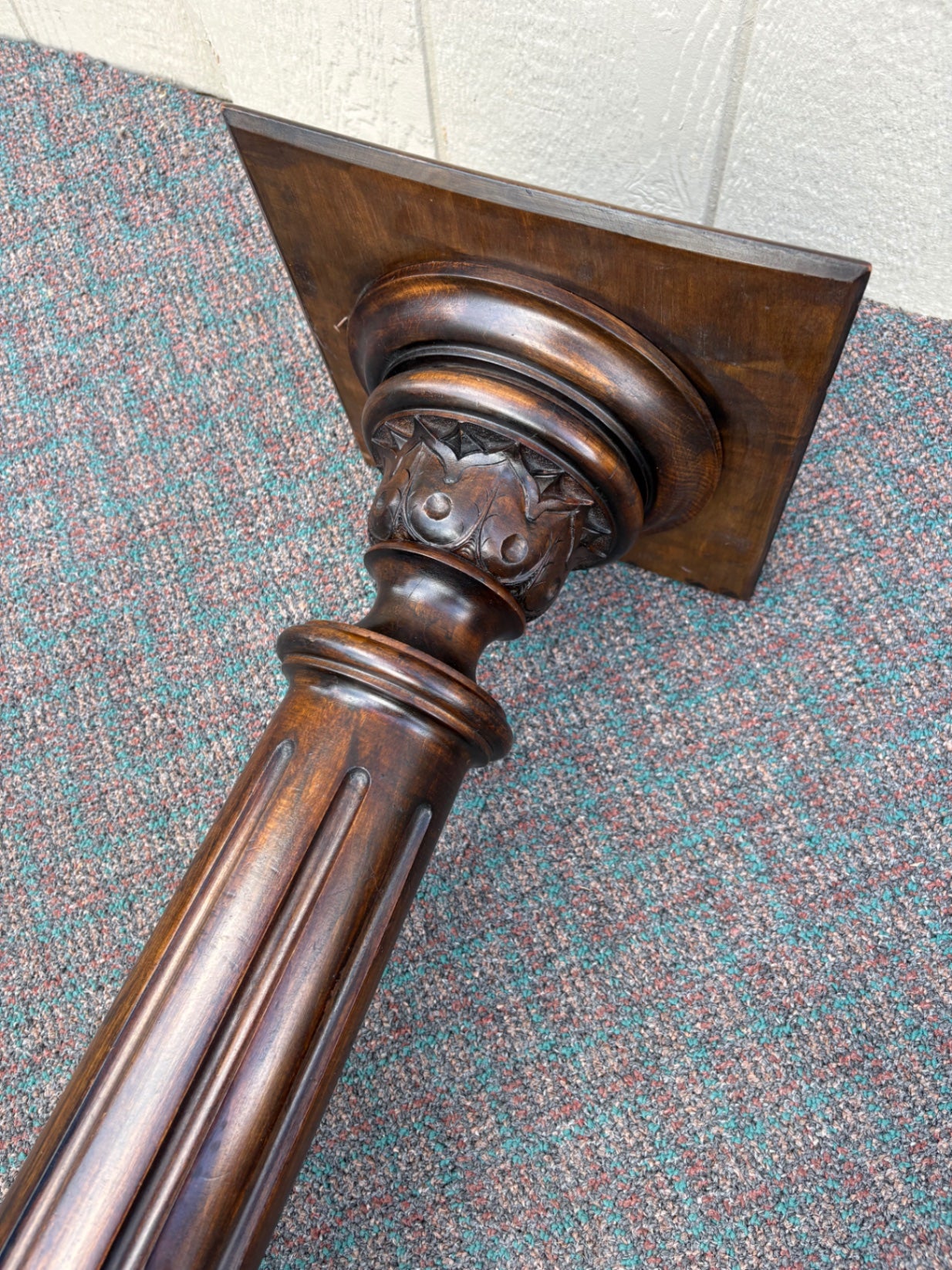 67817  Victorian Style Mahogany Pedestal Stand with Fluted Column