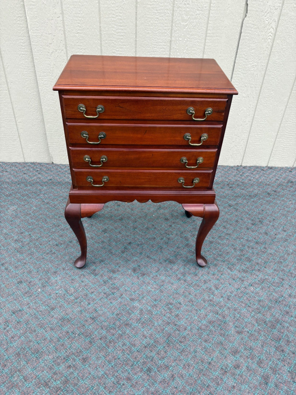 68109 Mahogany Queen Anne Style Silverware Chest with Cabriole Legs