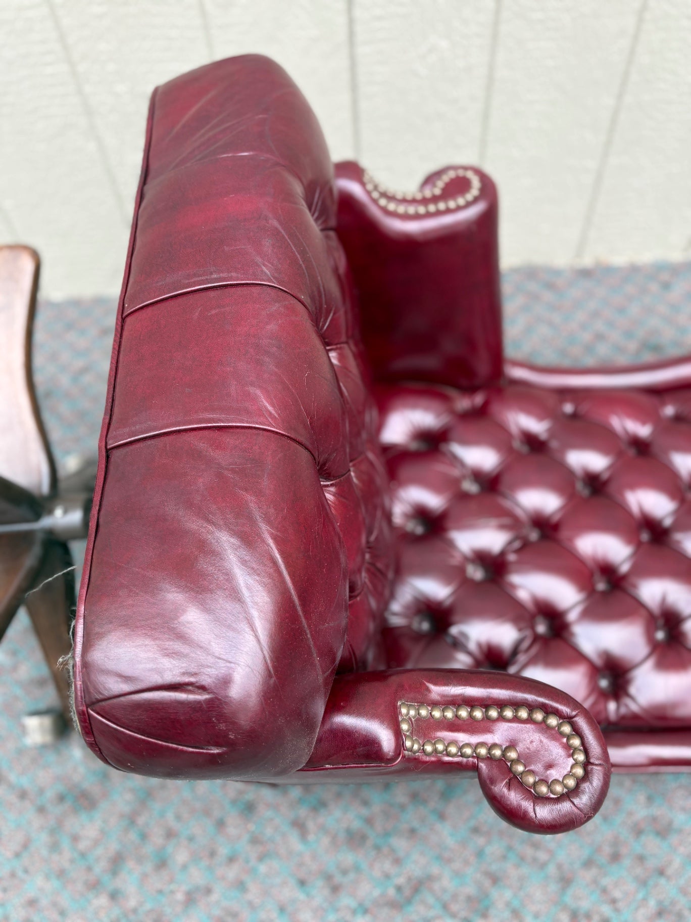 67868  Vintage Burgundy Leather Tufted Swivel Office Chair with Nailhead Trim