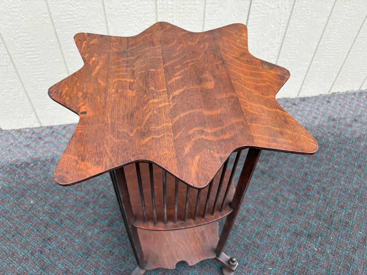 68123 Antique Oak Star Side Table with Two-Tier Design