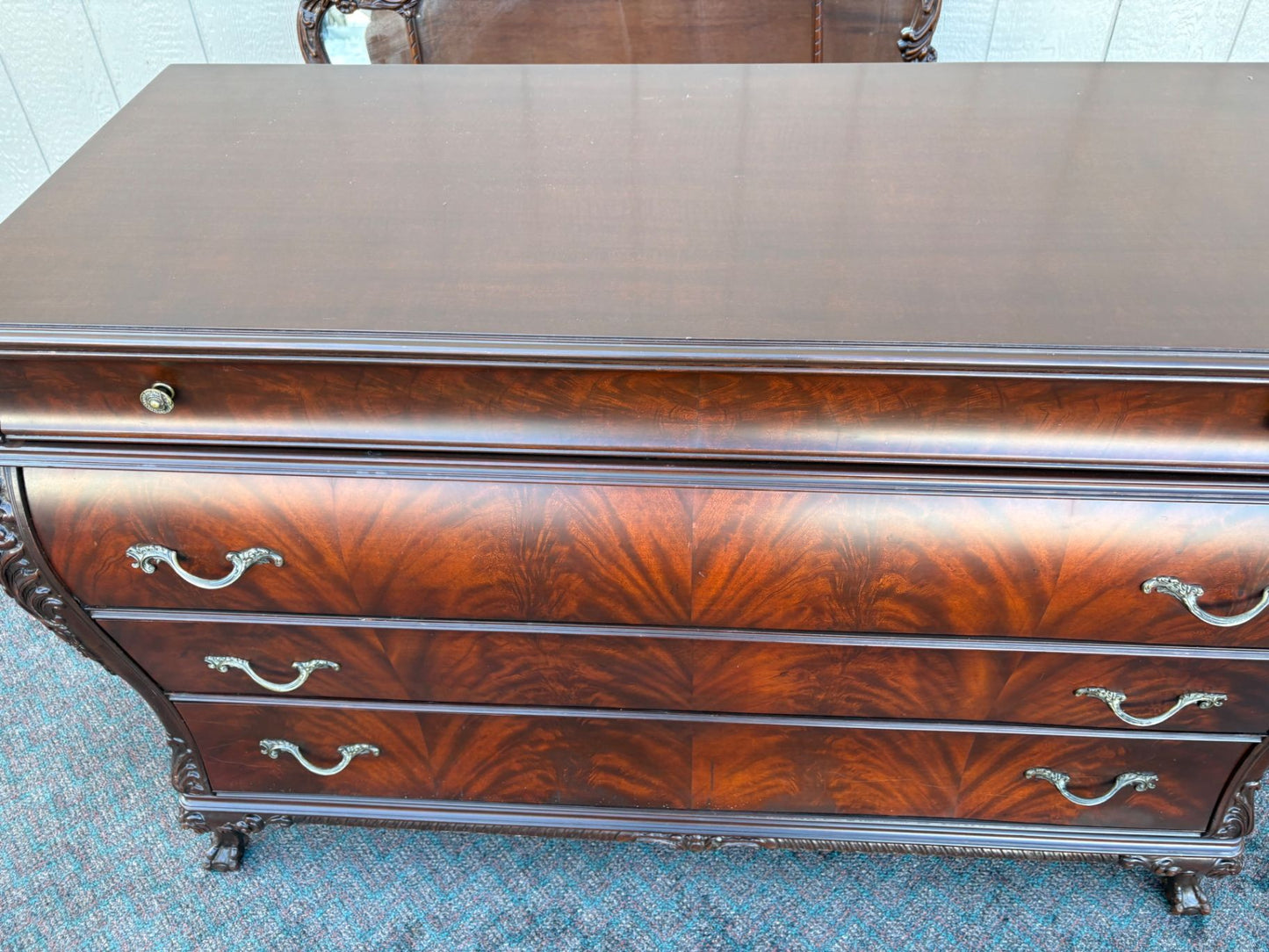 67492 Antique Flame Mahogany Dresser with Ornate Mirror