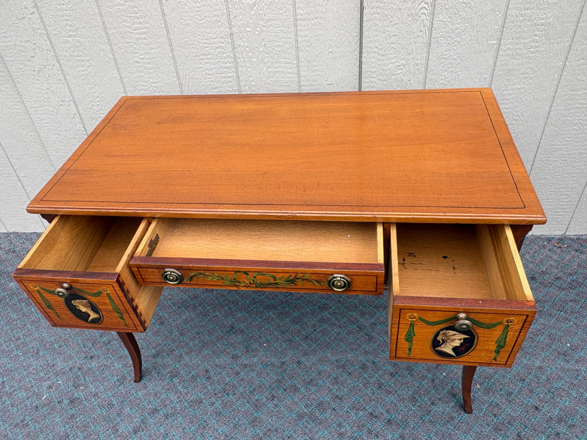 68146  Kittinger Adam's Style Mahogany Vanity Desk with Cameo Inlays