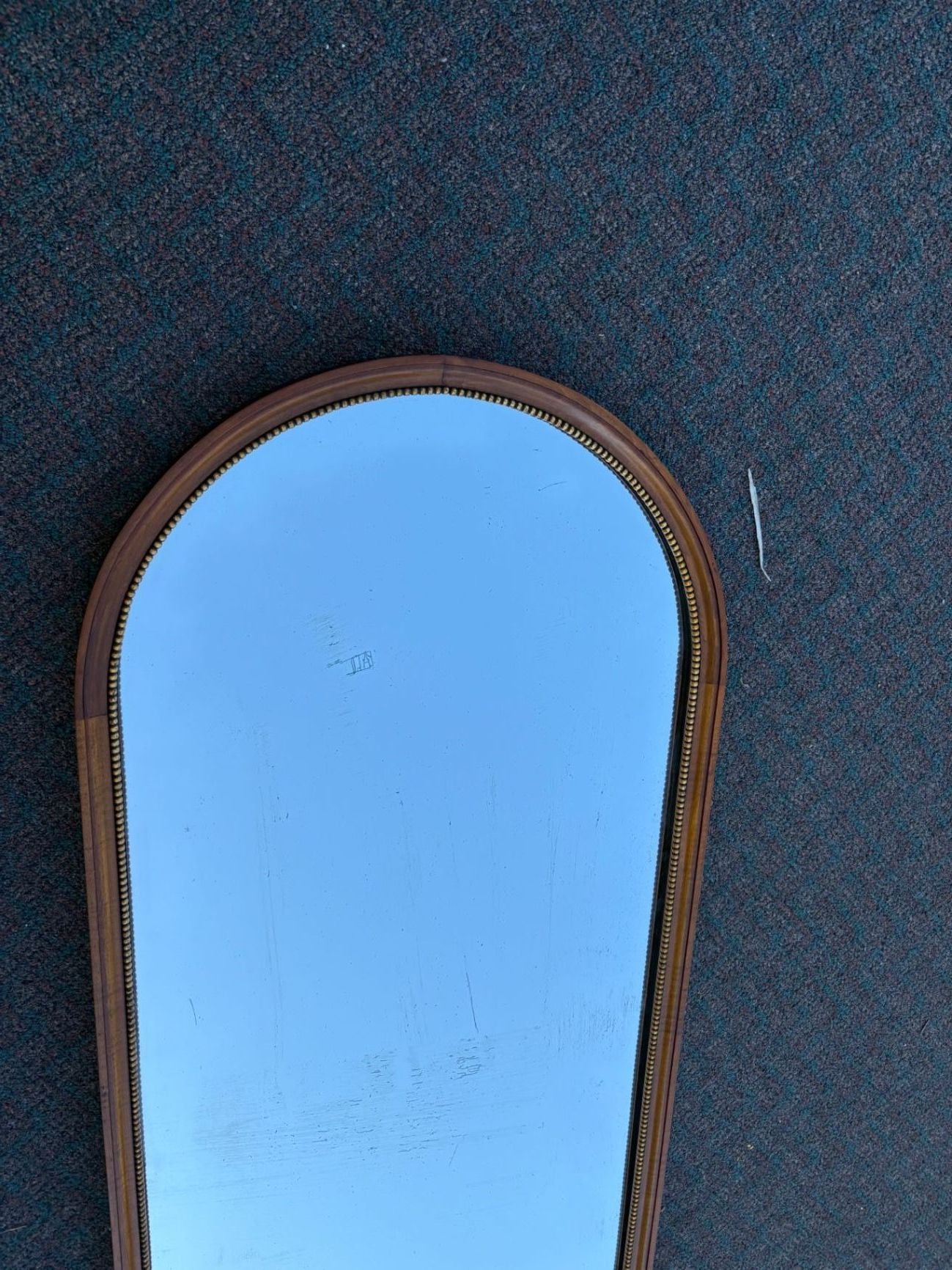 67419  Elegant Vintage Wall Mirror with Carved Wood Shelf