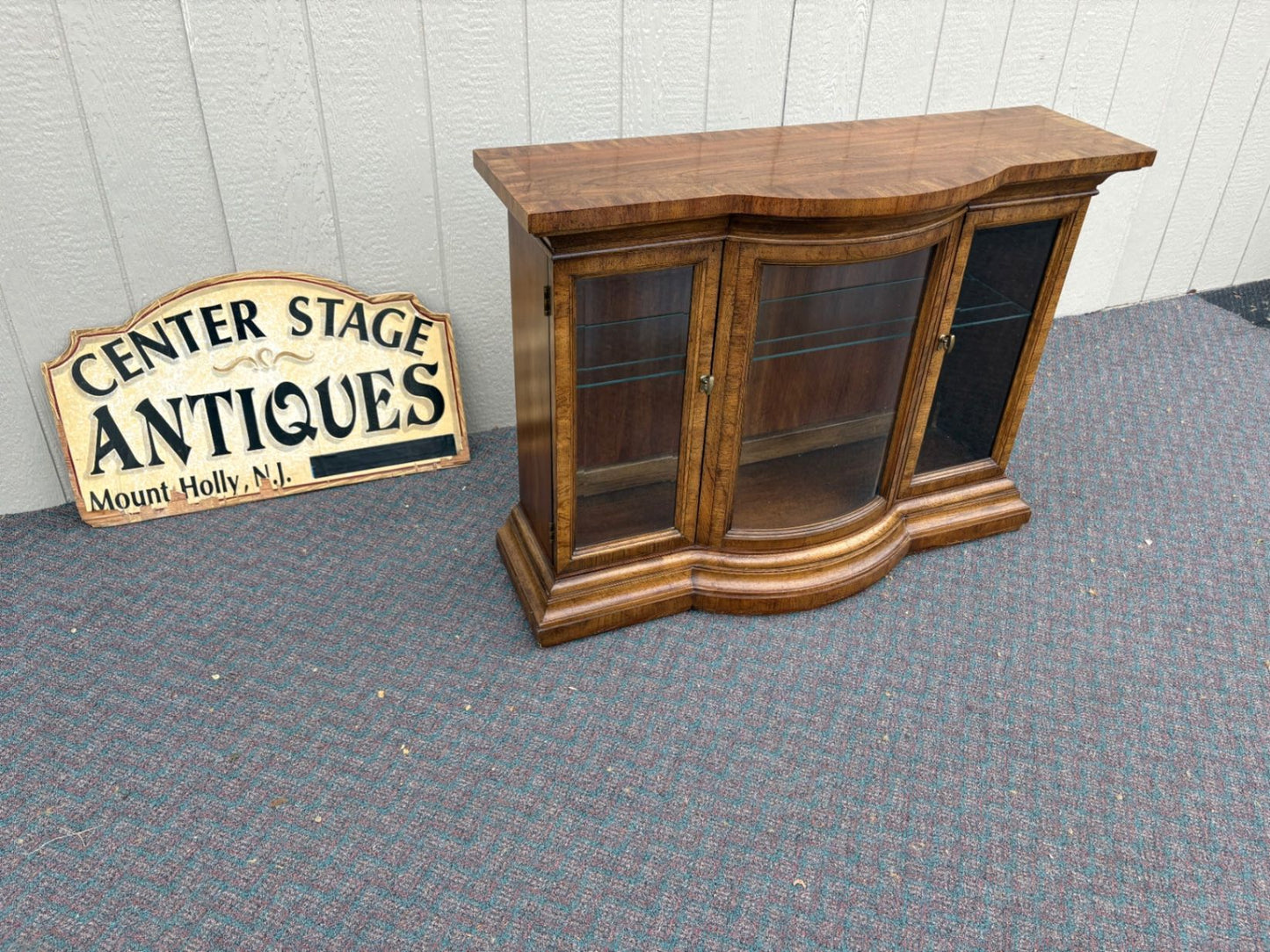 67663 American of Martinsville Serpentine Buffet with Glass Doors