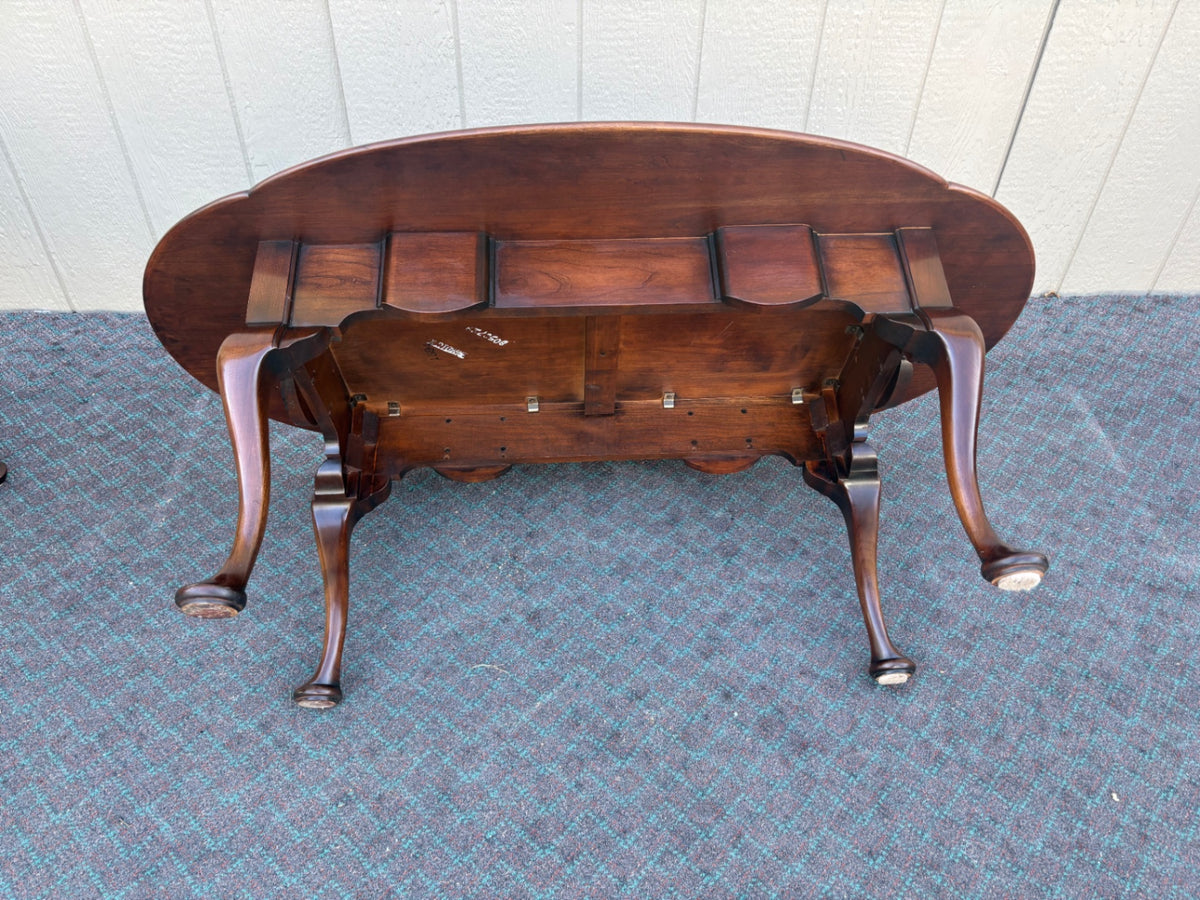 68213 Statton Cherry Queen Anne Style 3-Piece Coffee Table Set